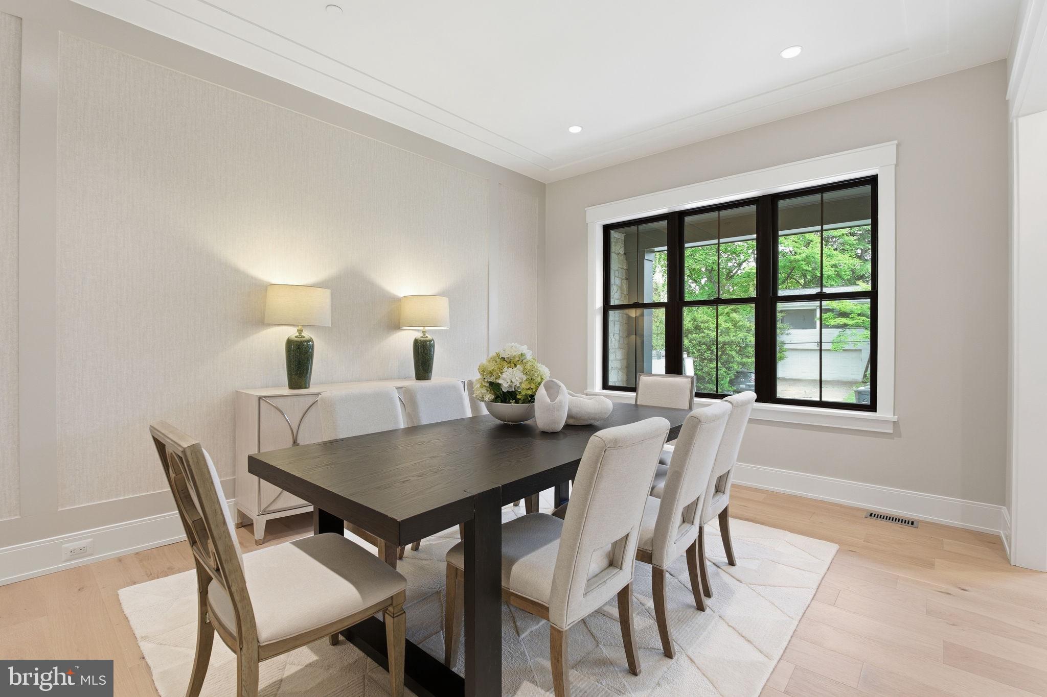 ROLLINGWOOD - Residential