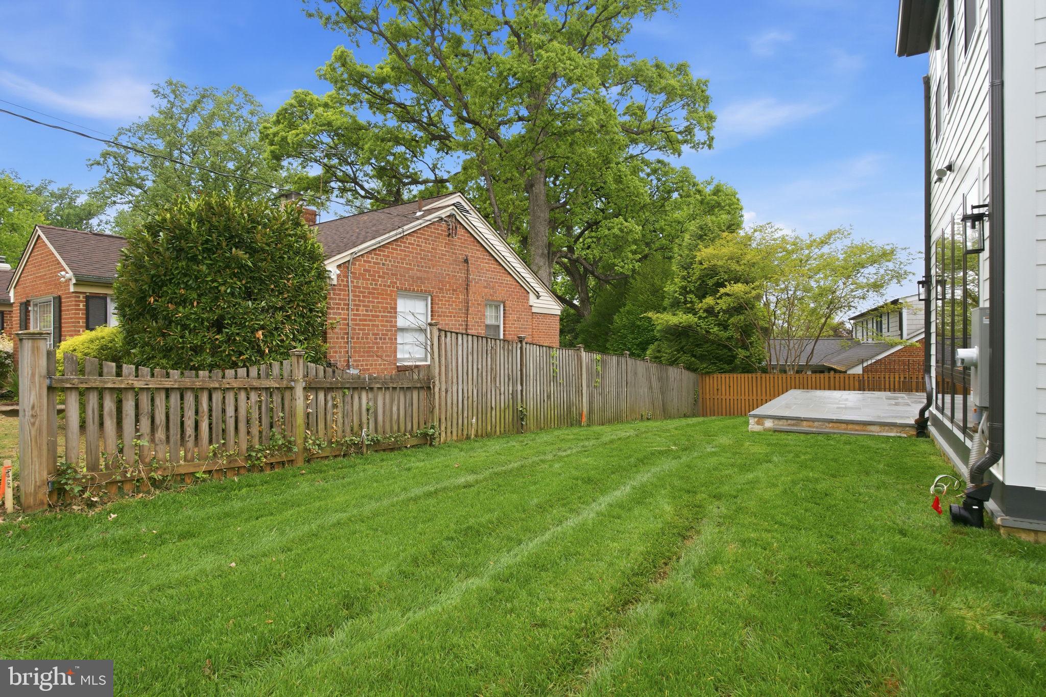 ROLLINGWOOD - Residential