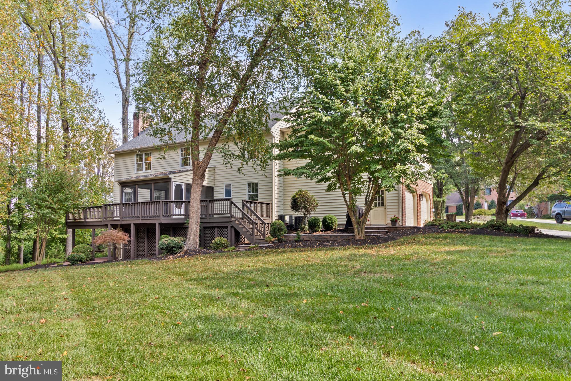 PLEASANT VIEW FARMS - Residential