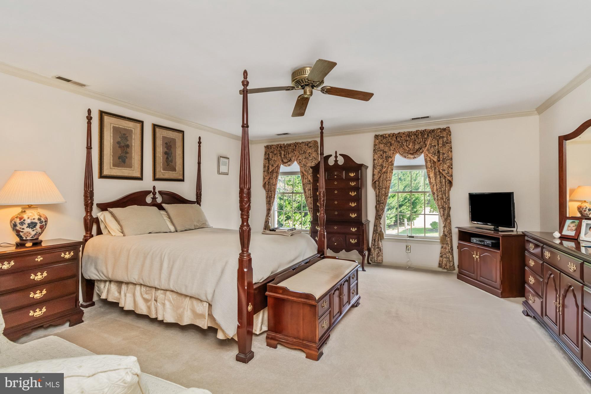 PLEASANT VIEW FARMS - Residential
