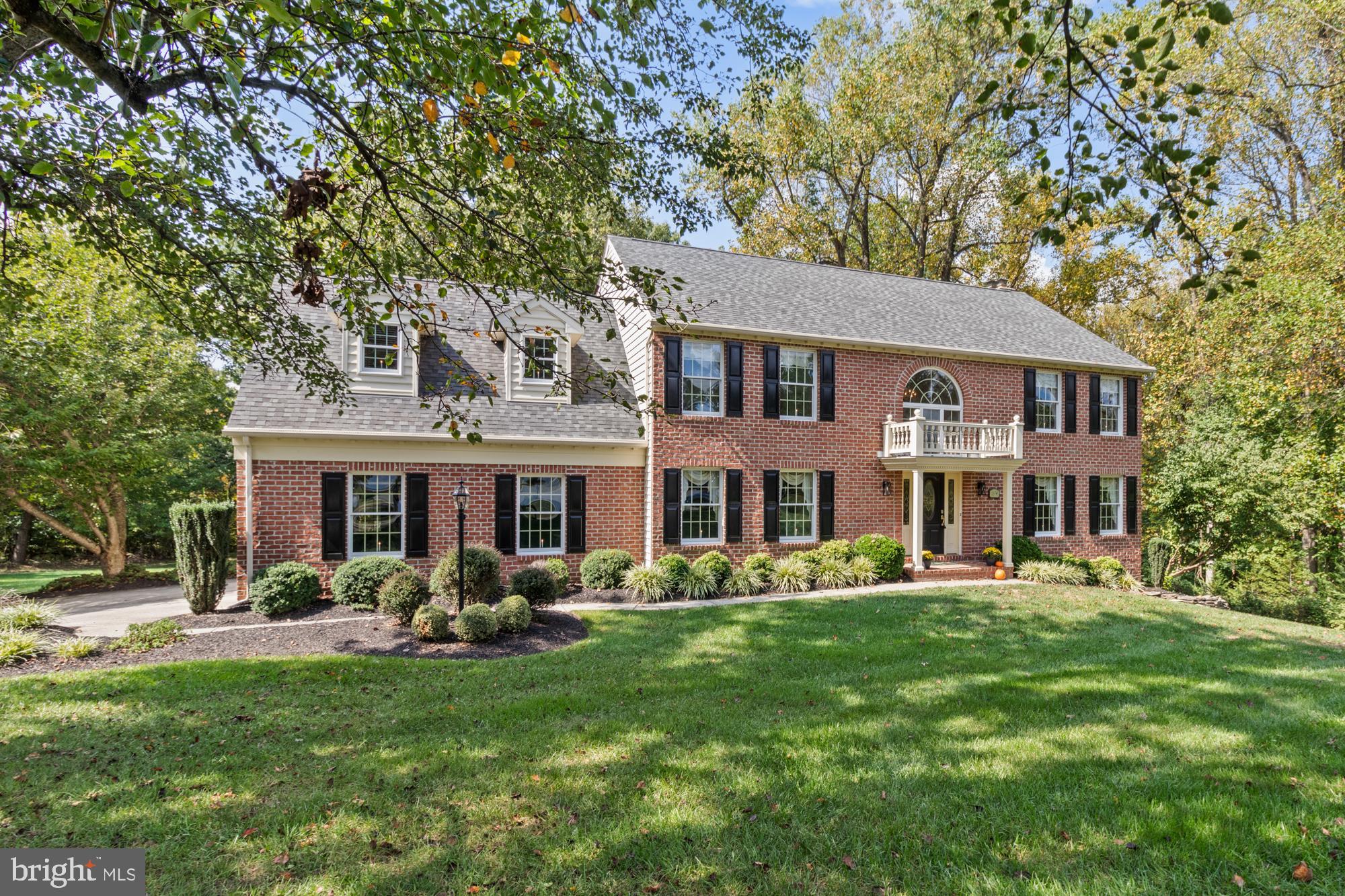 PLEASANT VIEW FARMS - Residential