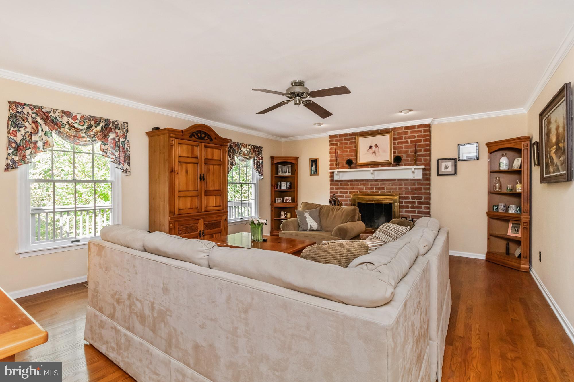 PLEASANT VIEW FARMS - Residential