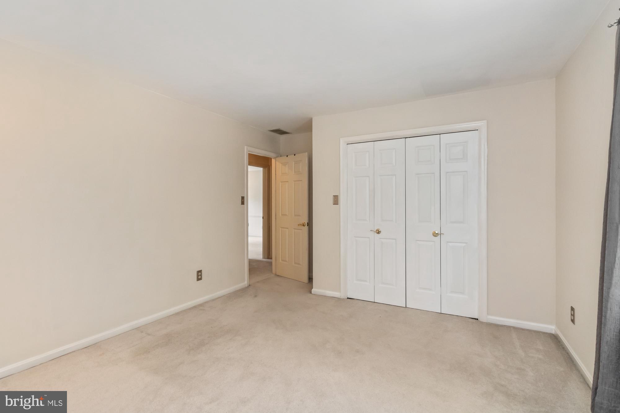 PLEASANT VIEW FARMS - Residential