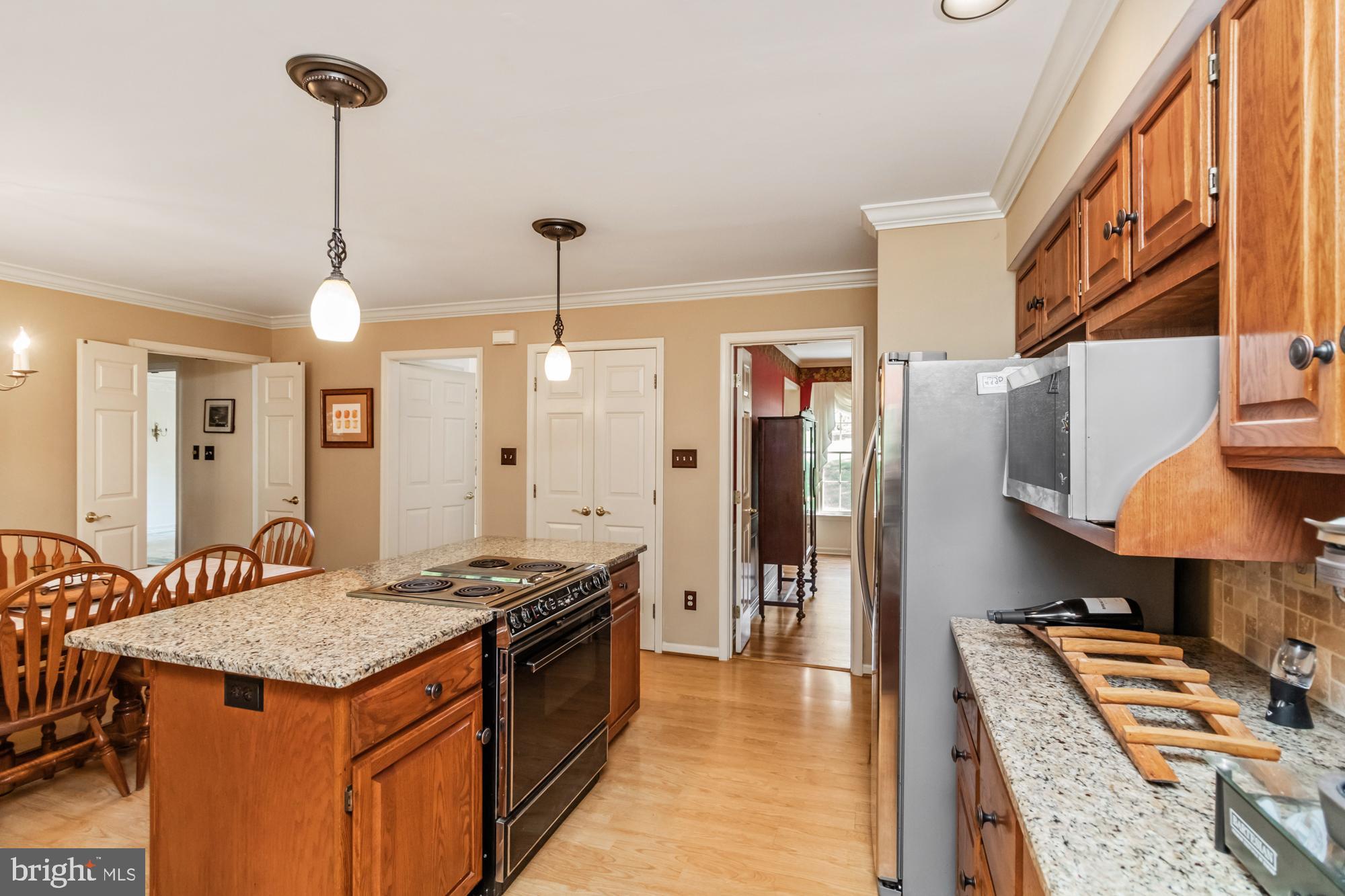 PLEASANT VIEW FARMS - Residential