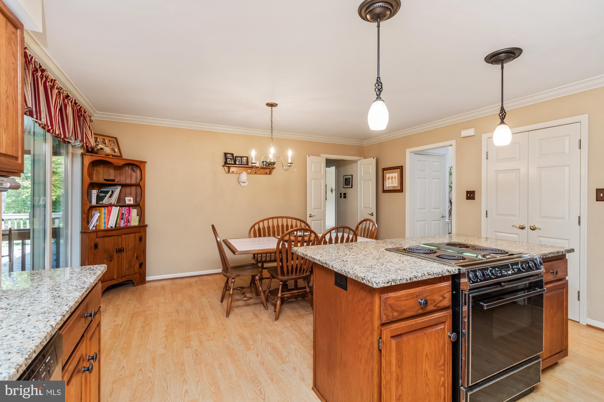 PLEASANT VIEW FARMS - Residential