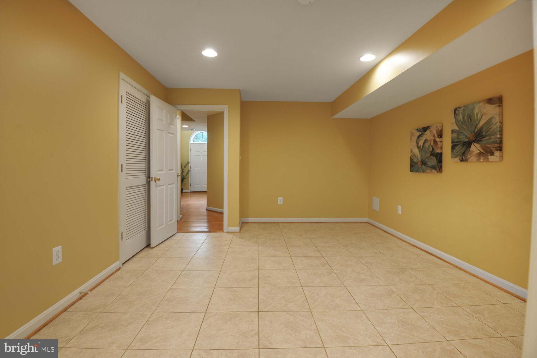 5335 ROSEMALLOW CIRCLE