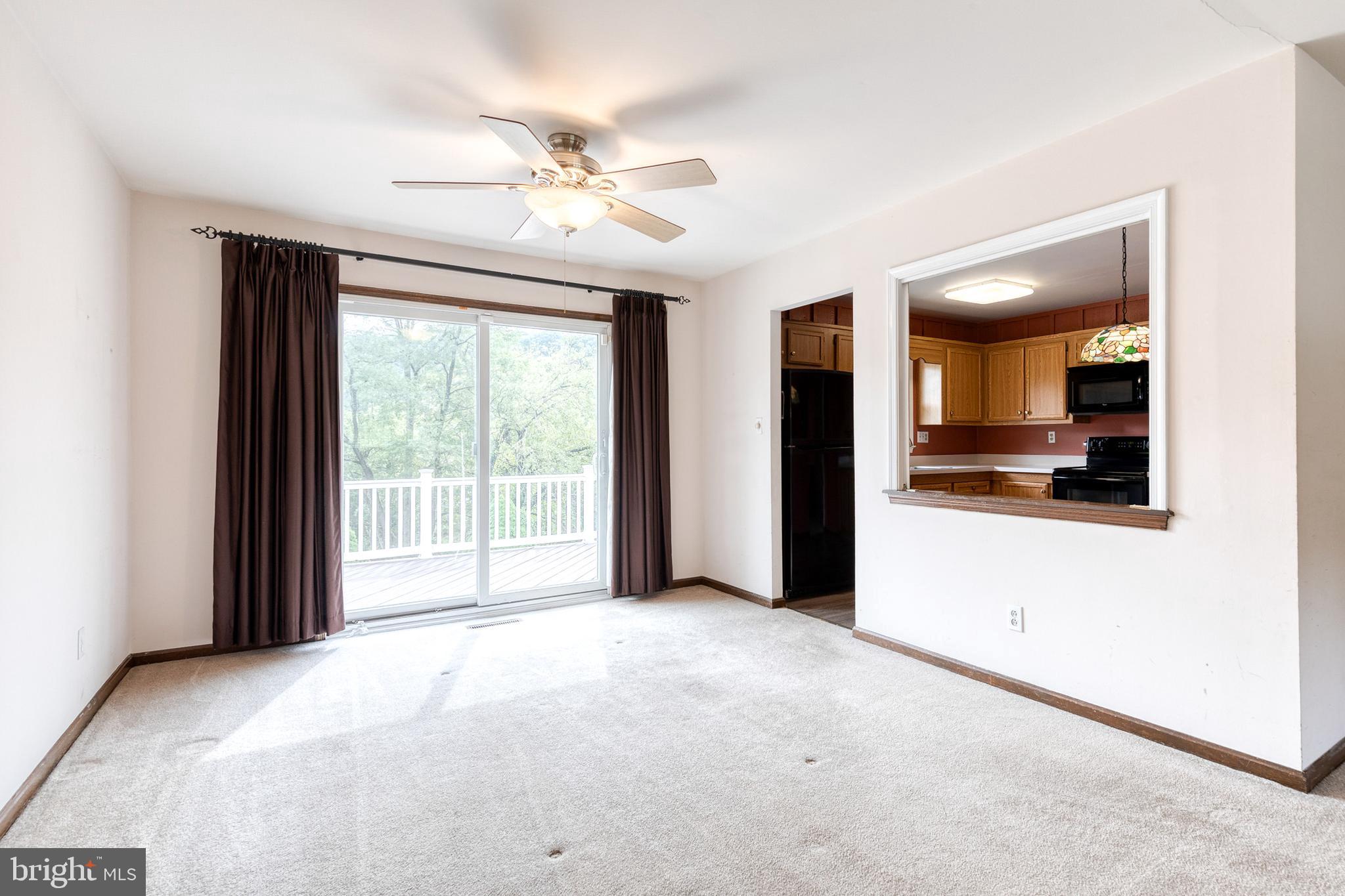 HUNT CLUB FARMS - Residential