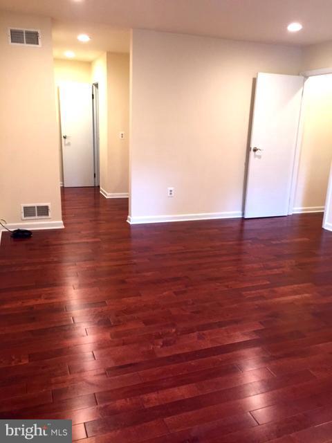 COUNTRY CLUB/LAKE MONTCLAIR - Residential Lease