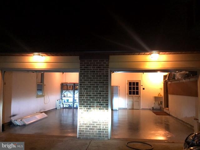 COUNTRY CLUB/LAKE MONTCLAIR - Residential Lease