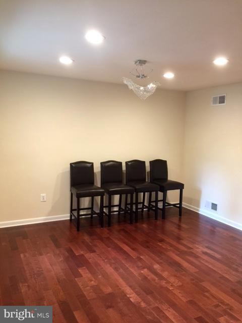 COUNTRY CLUB/LAKE MONTCLAIR - Residential Lease