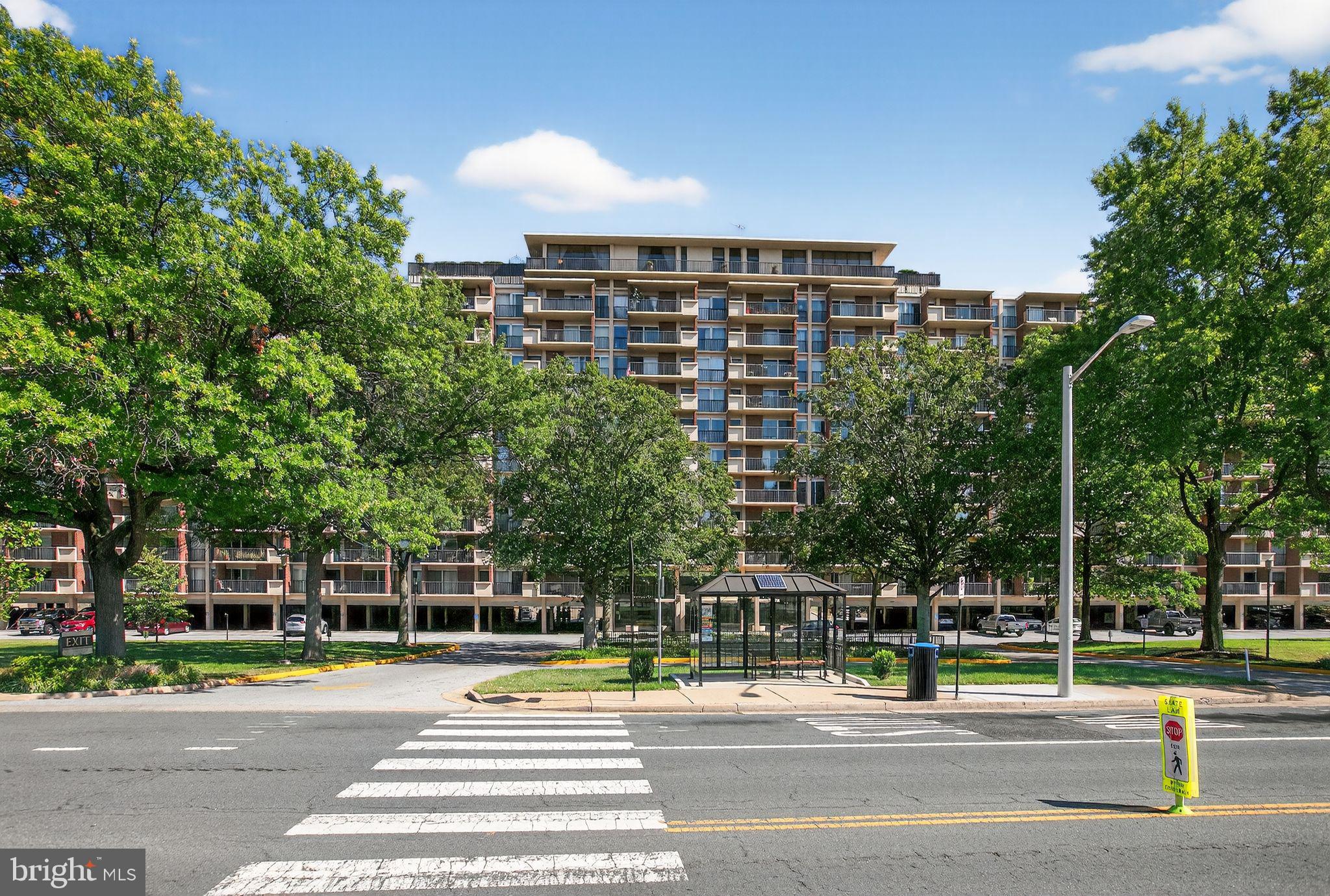 1300 ARMY NAVY DRIVE 529