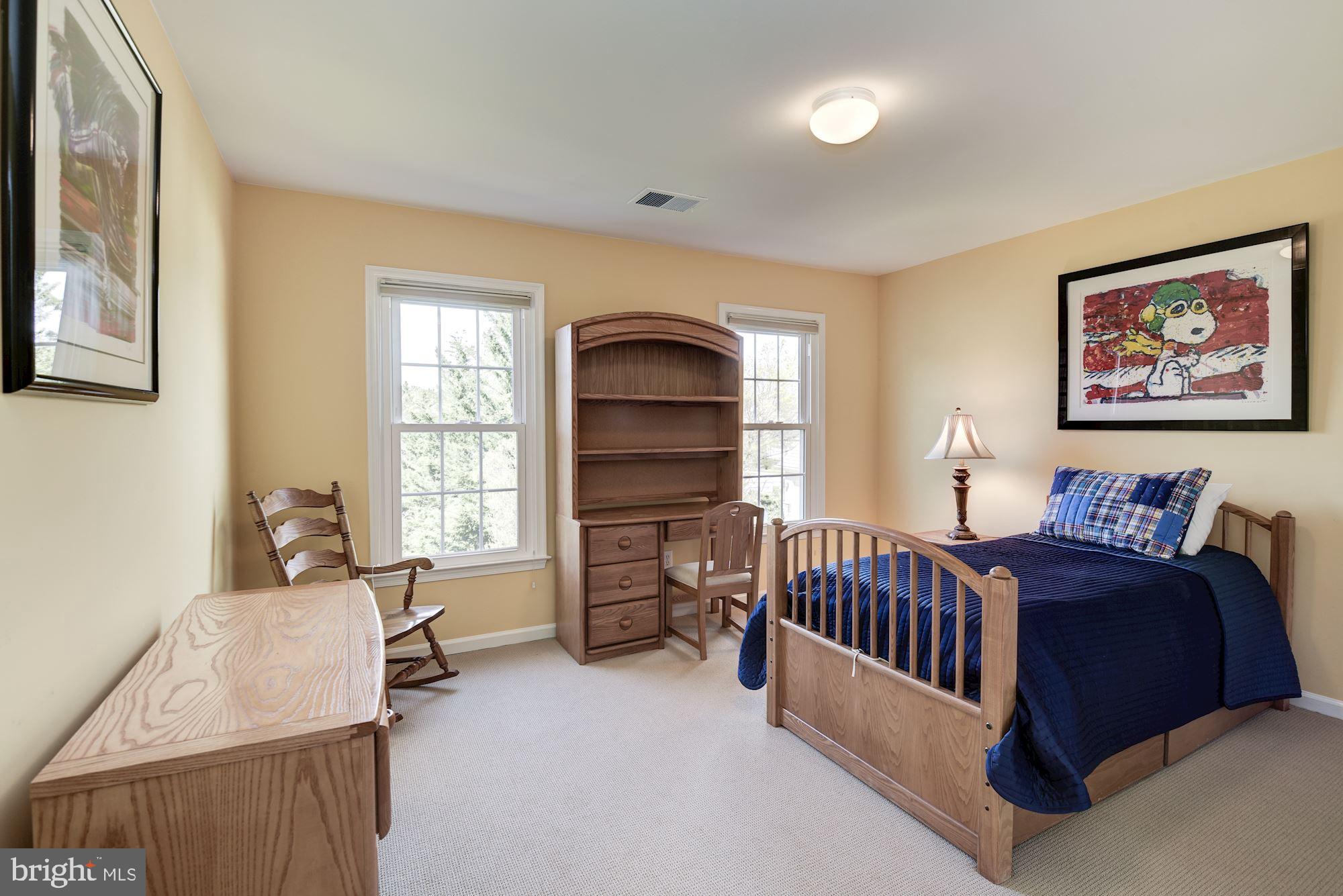 POTOMAC GLEN - Residential