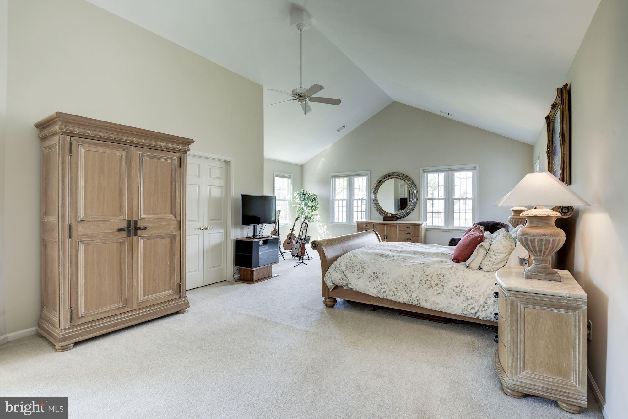 POTOMAC GLEN - Residential