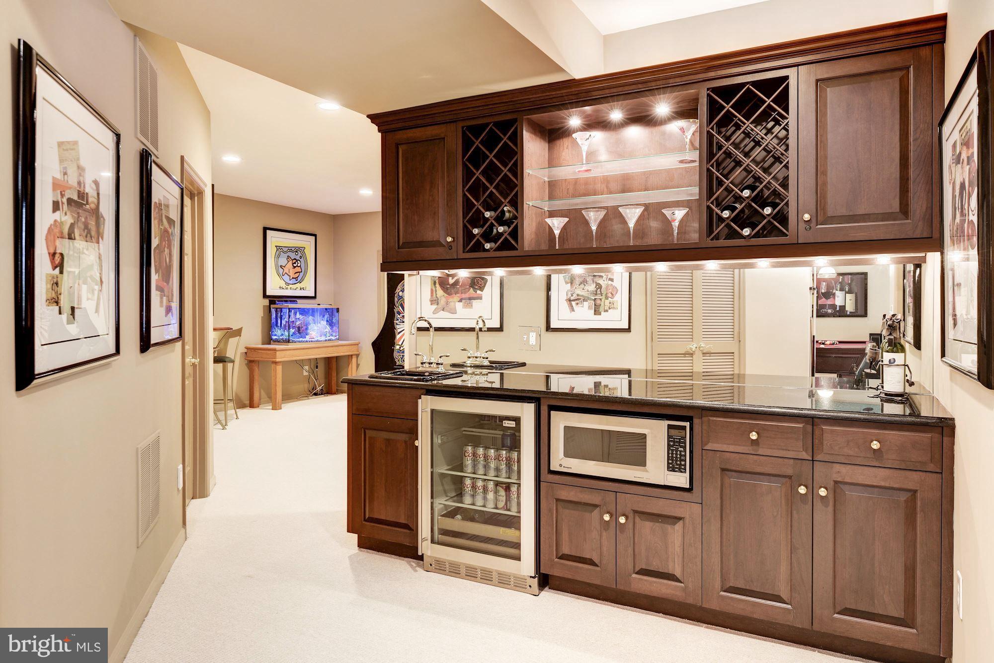 POTOMAC GLEN - Residential