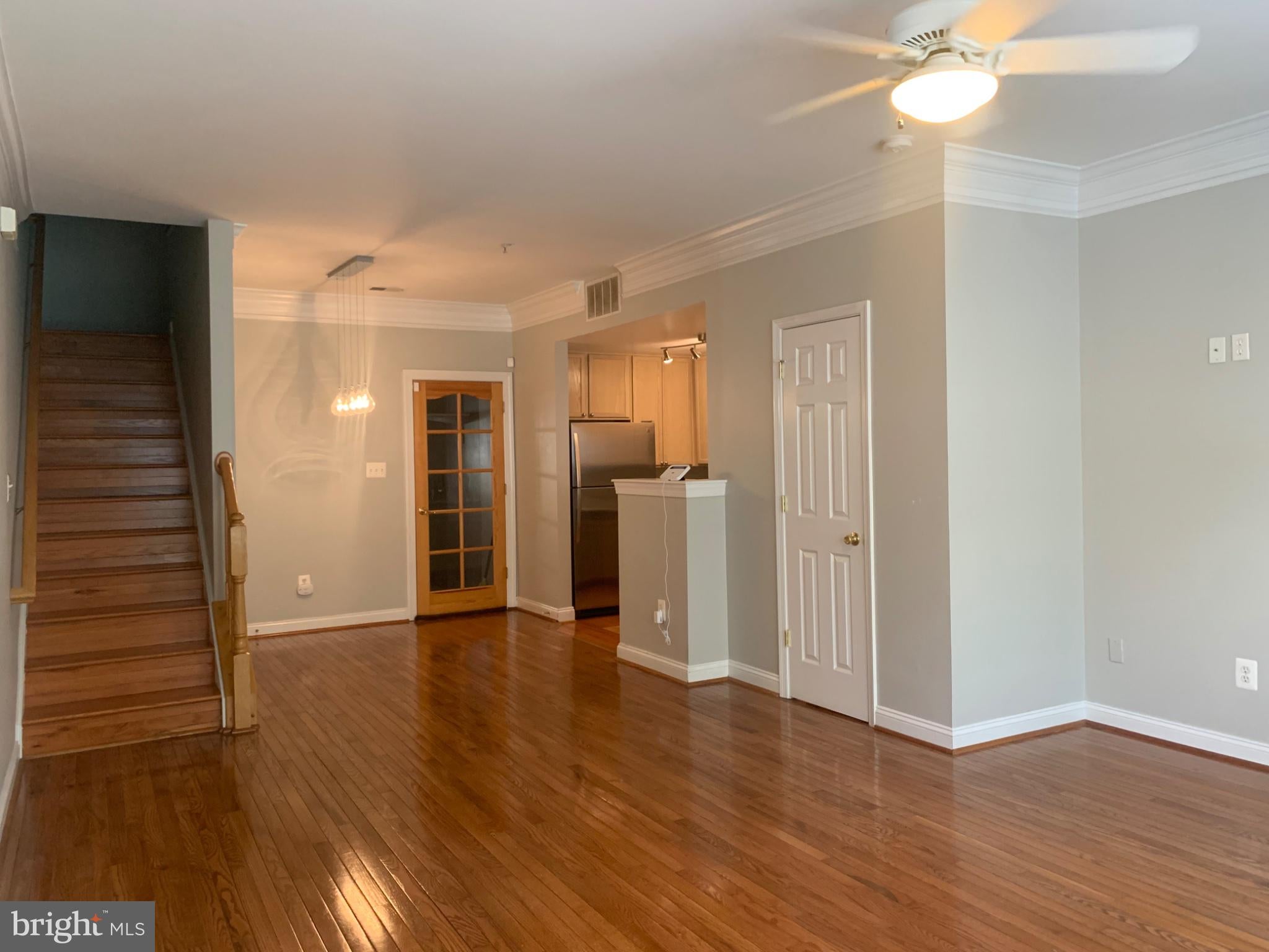 258 FOUNTAIN GREEN LANE 100