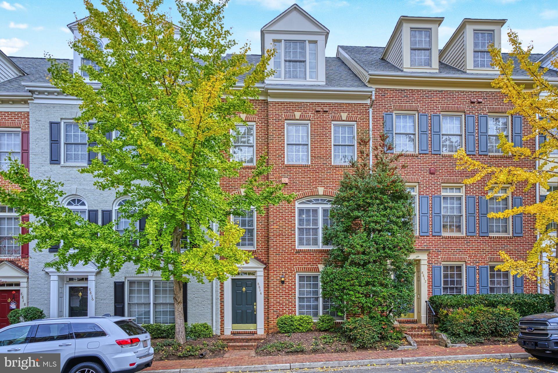 TYSONS VILLAGE - Residential