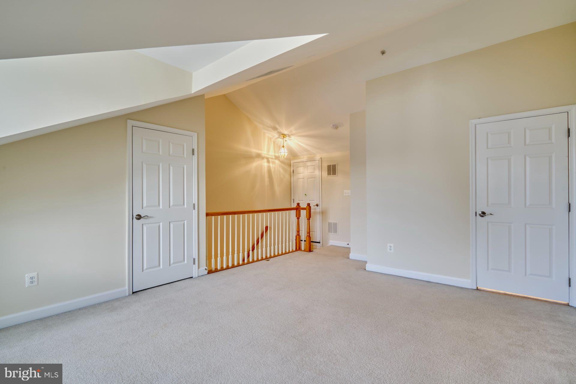 TYSONS VILLAGE - Residential