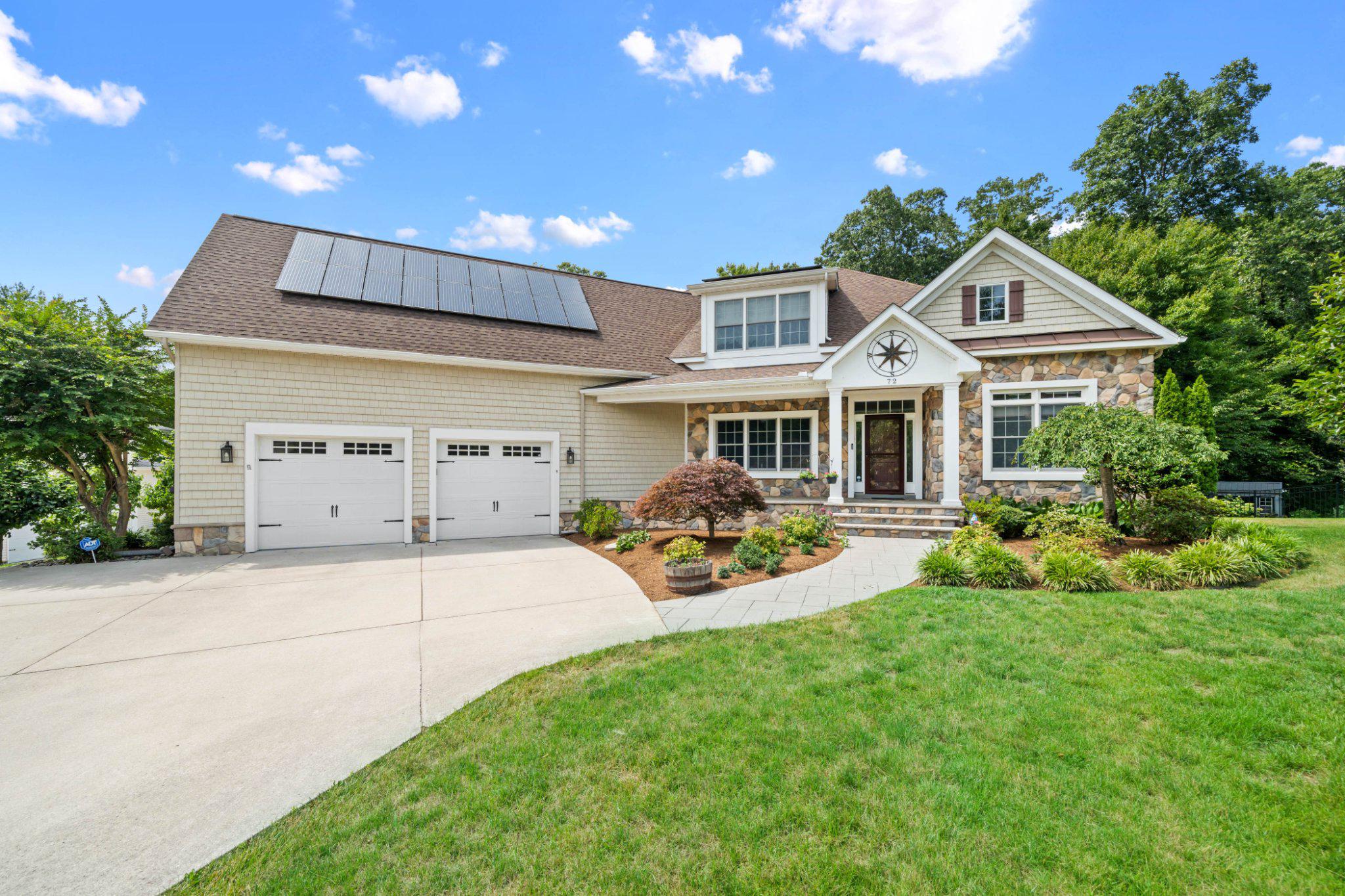 72 WILDSWOOD ROAD