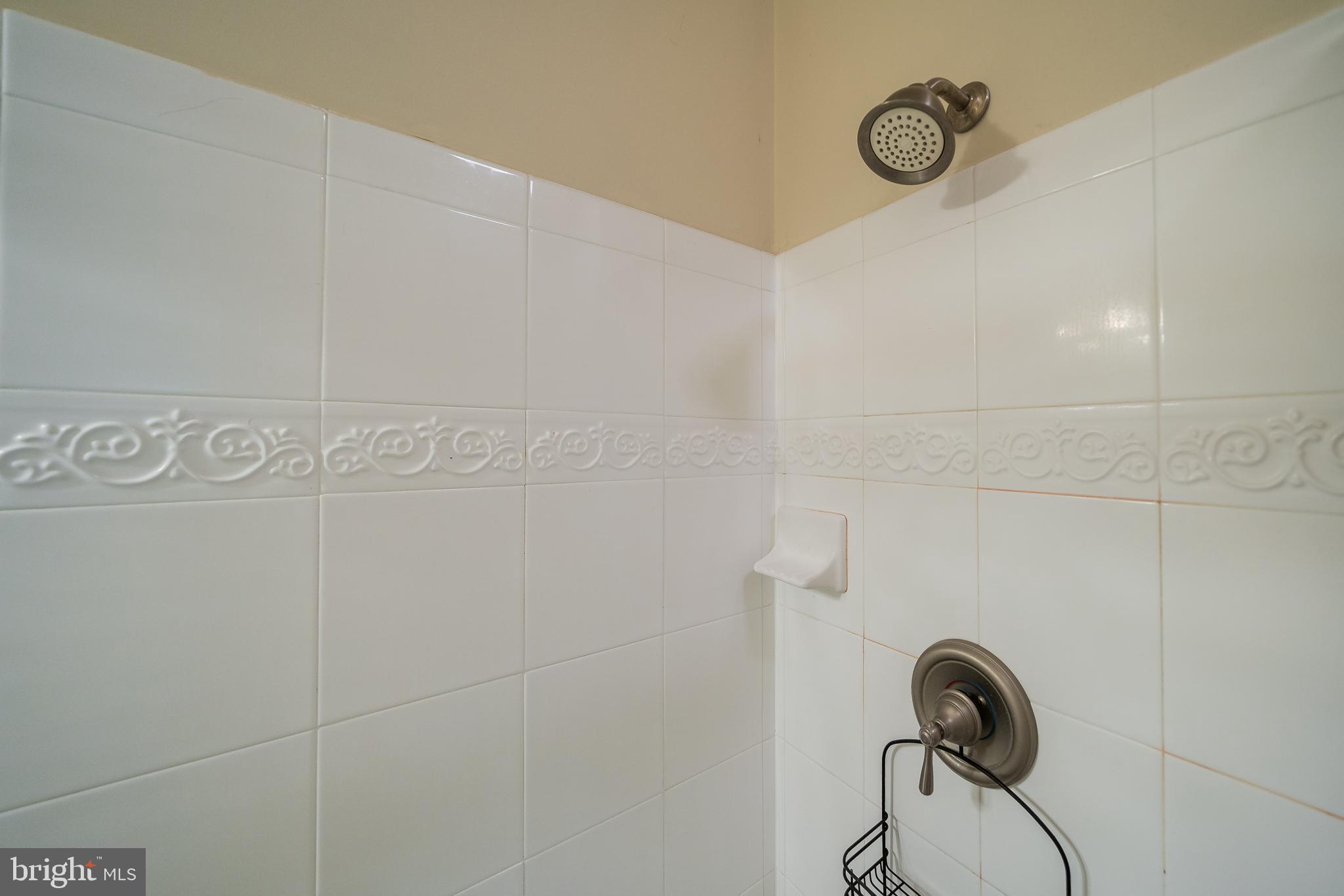 OYSTER BAY CONDOMINIUMS - Residential