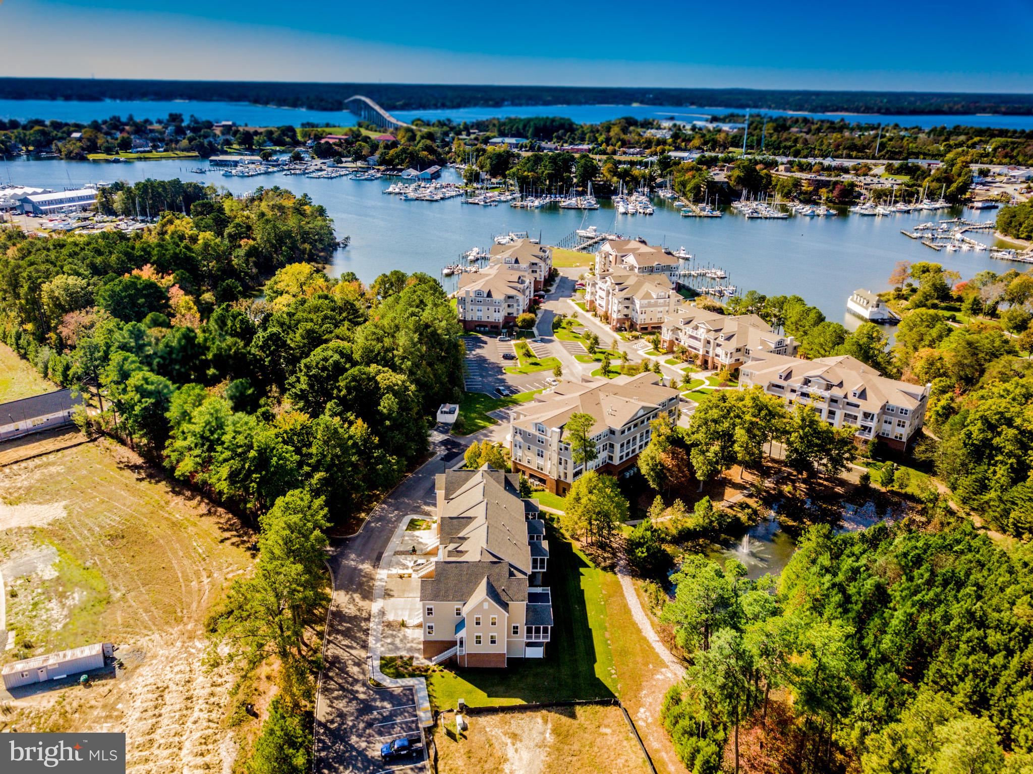 OYSTER BAY CONDOMINIUMS - Residential