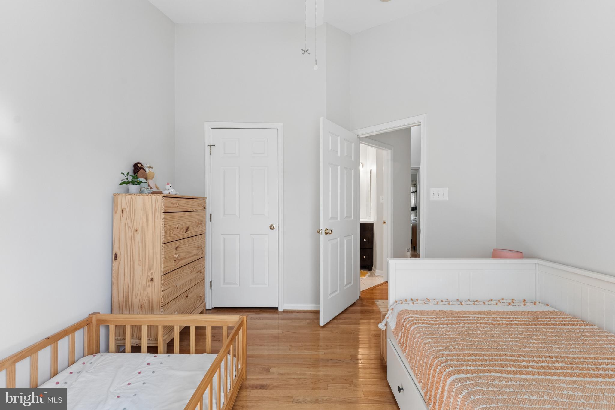 CLOVERLEAF TOWNHOMES - Residential