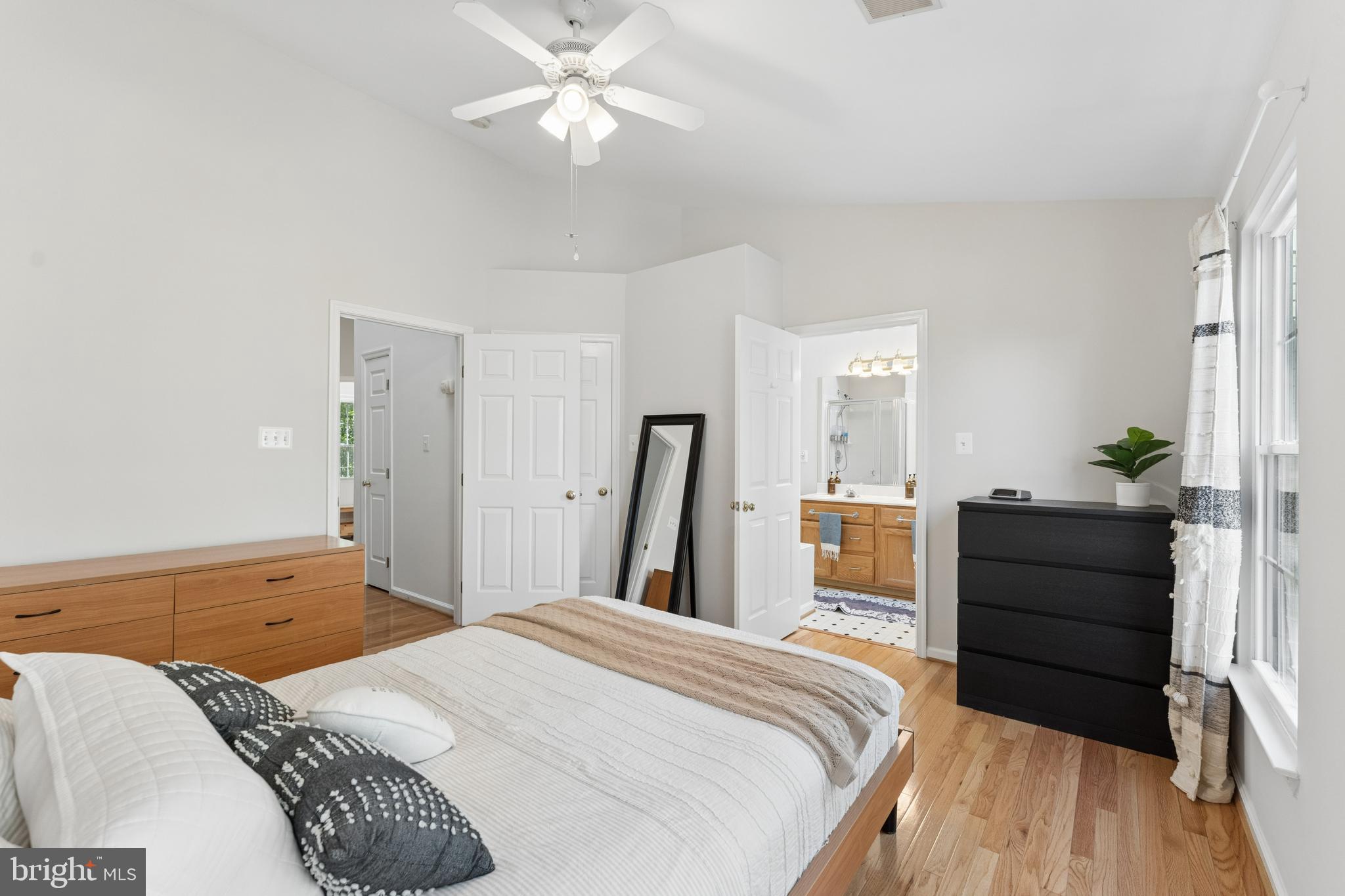 CLOVERLEAF TOWNHOMES - Residential