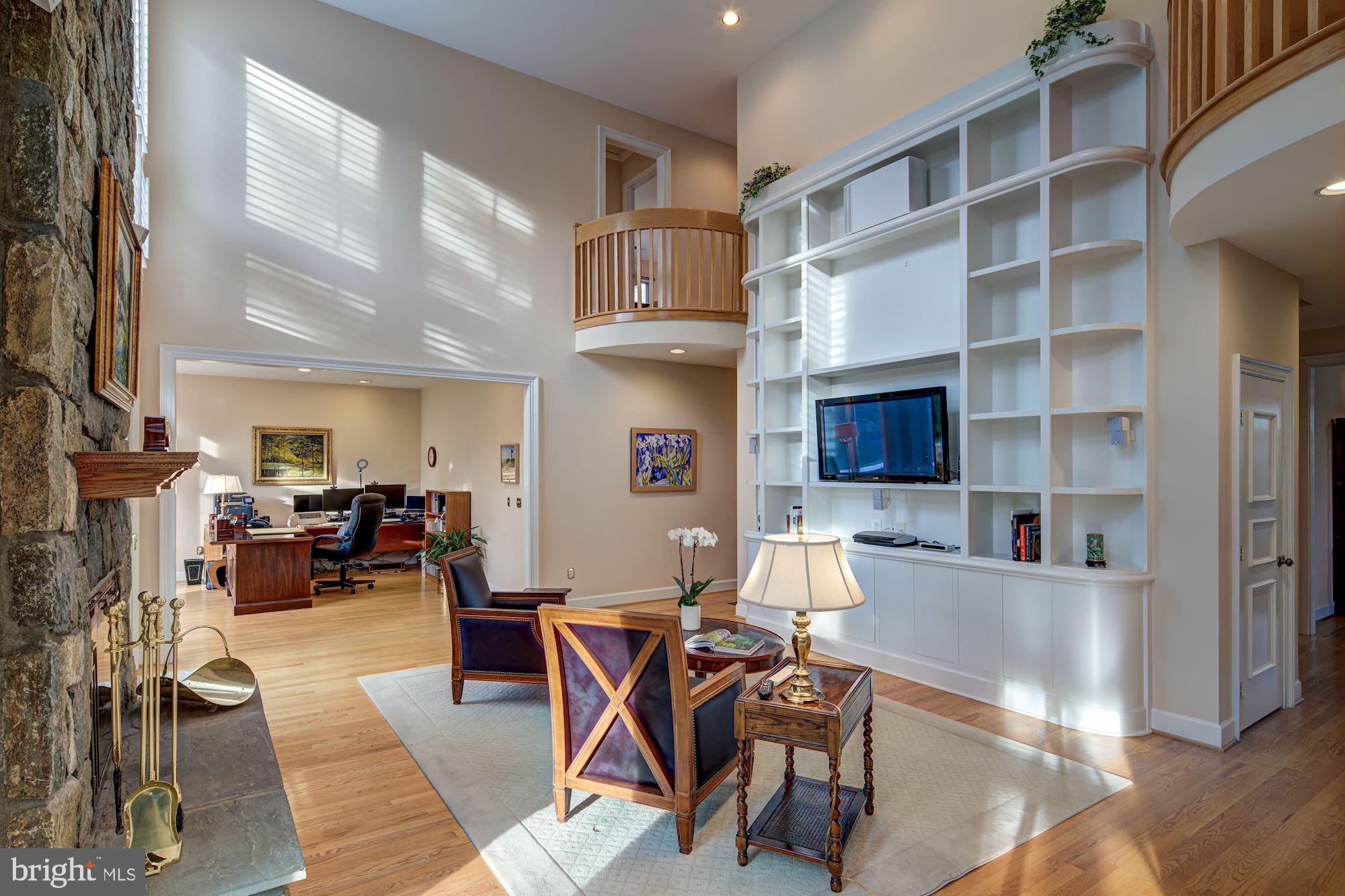 AVENEL - Residential