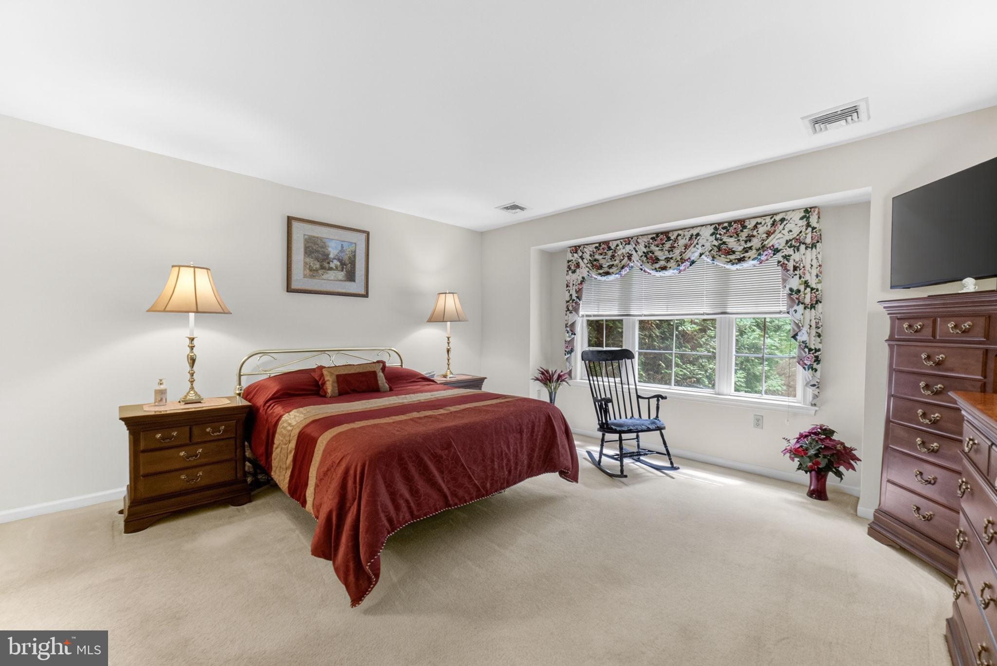 HAWK VALLEY - Residential