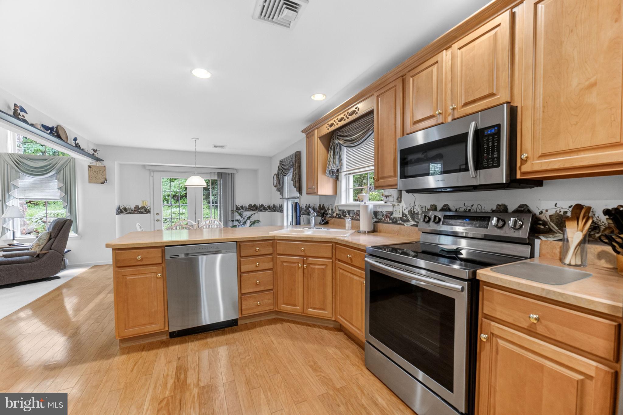 HAWK VALLEY - Residential