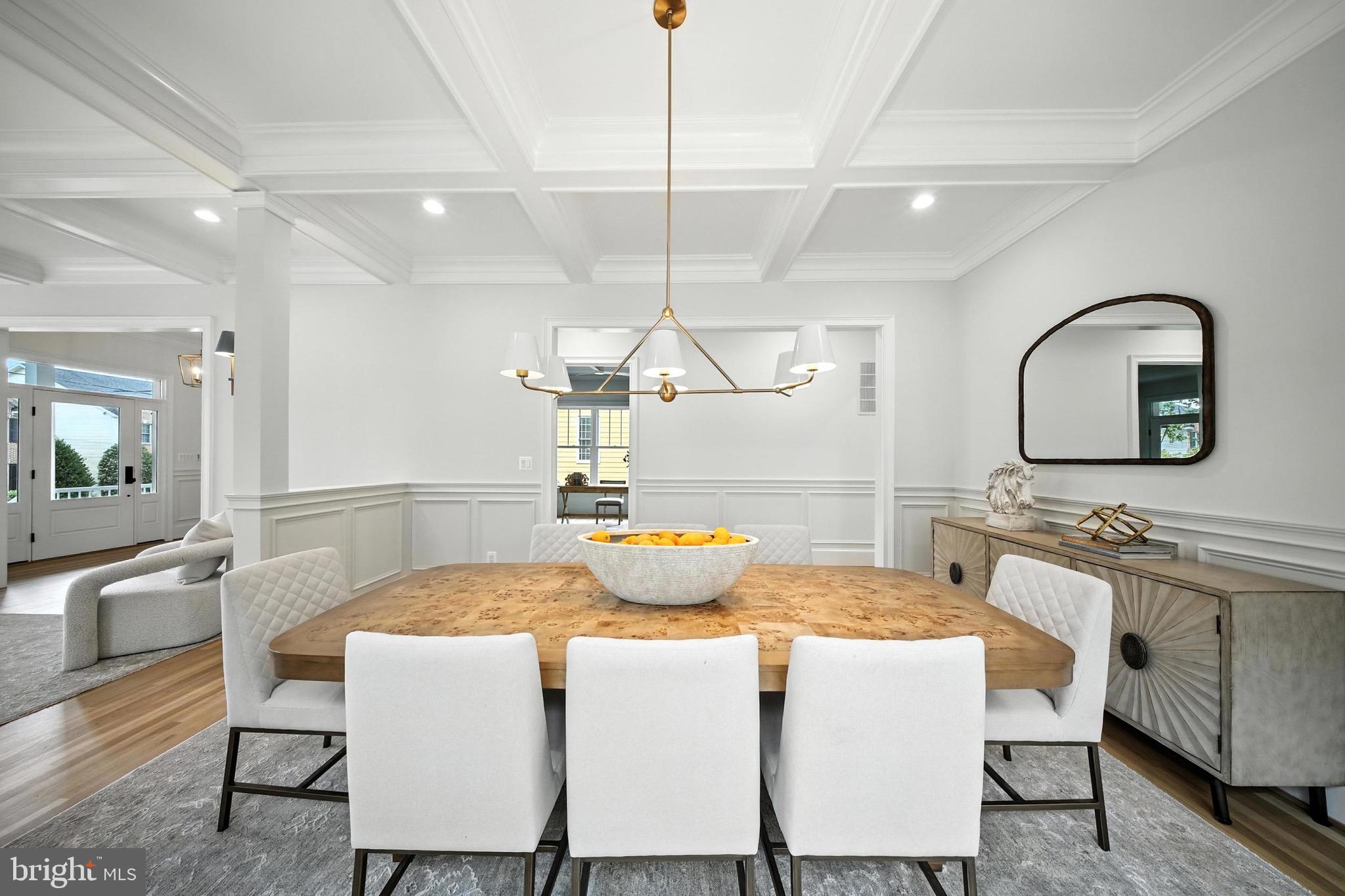 LYONHURST - Residential