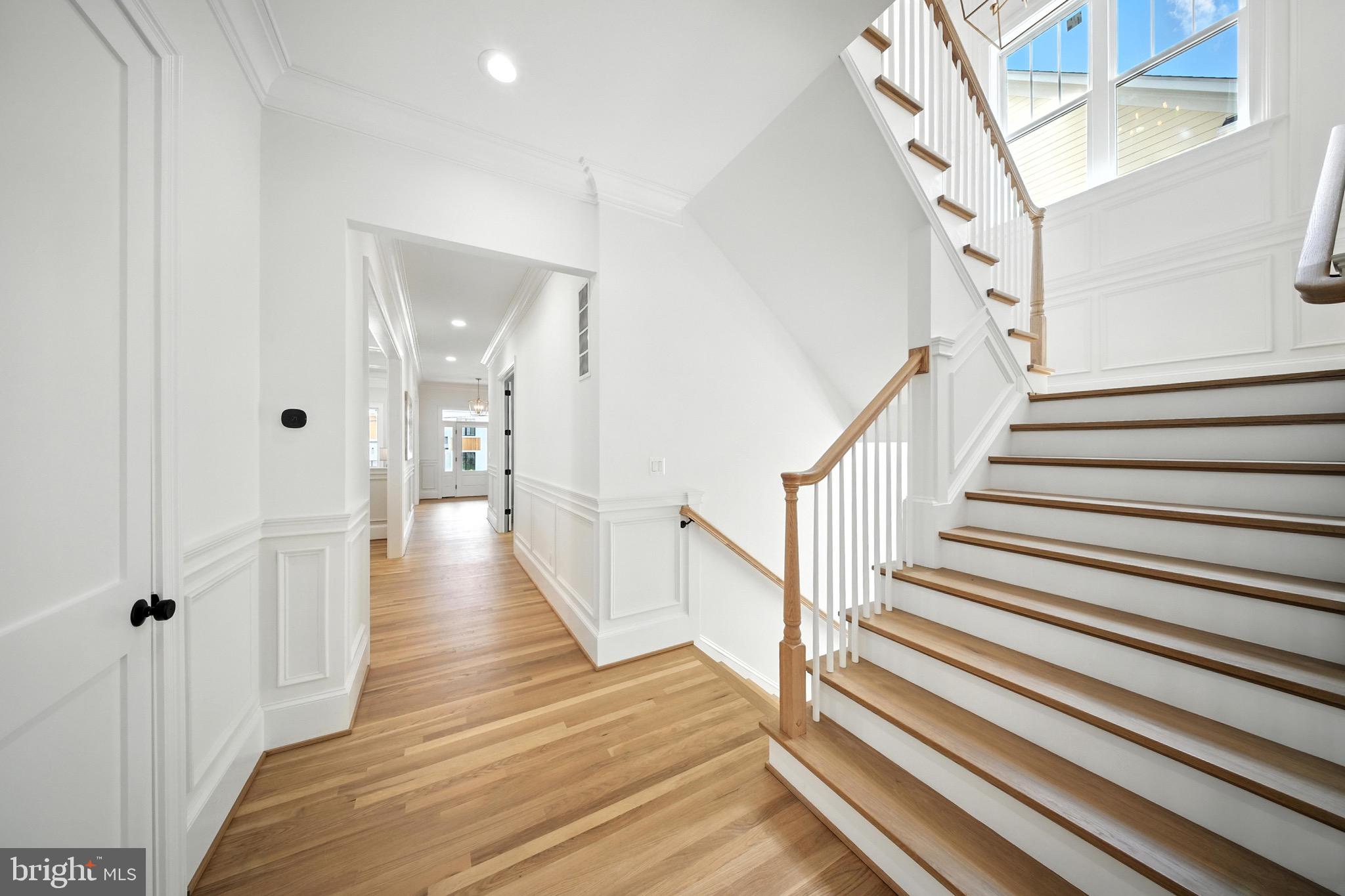 LYONHURST - Residential