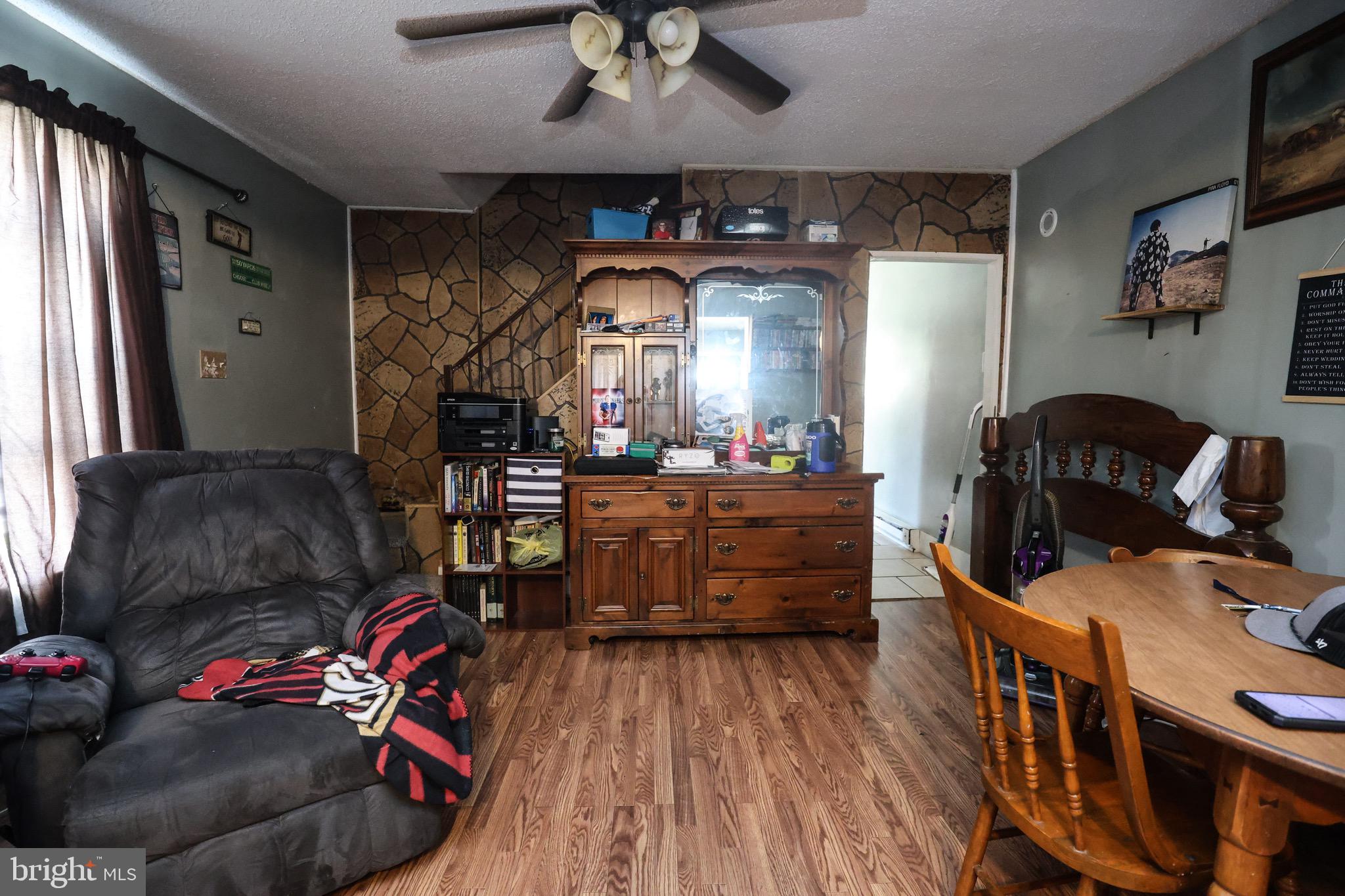 23 N BROAD MOUNTAIN AVENUE