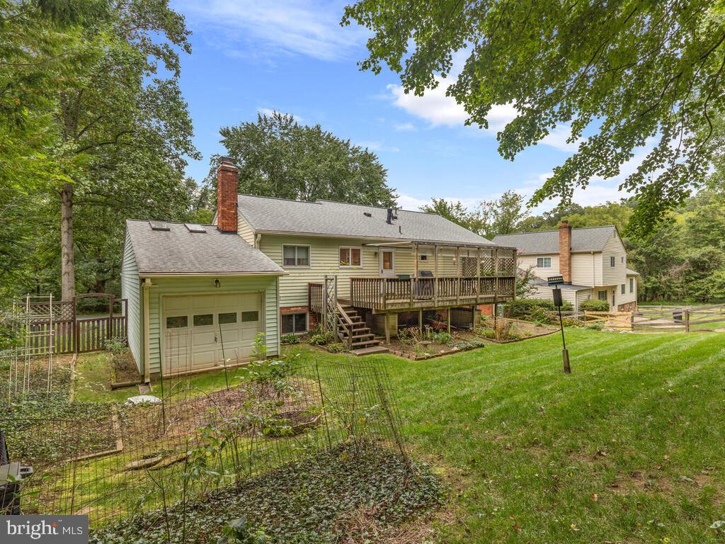 BROOKEVILLE KNOLLS - Residential