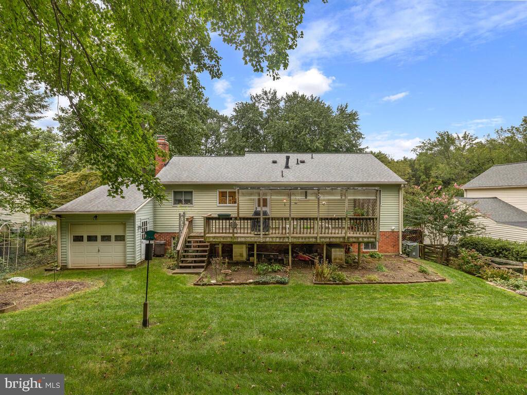 BROOKEVILLE KNOLLS - Residential