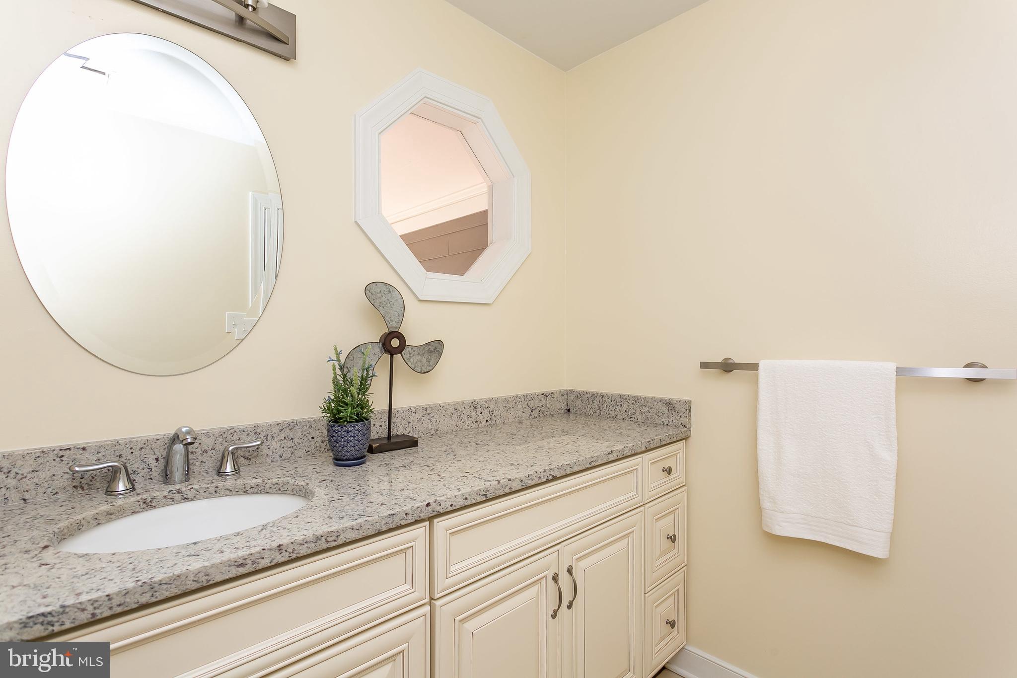 HOMELAND HISTORIC DISTRICT - Residential