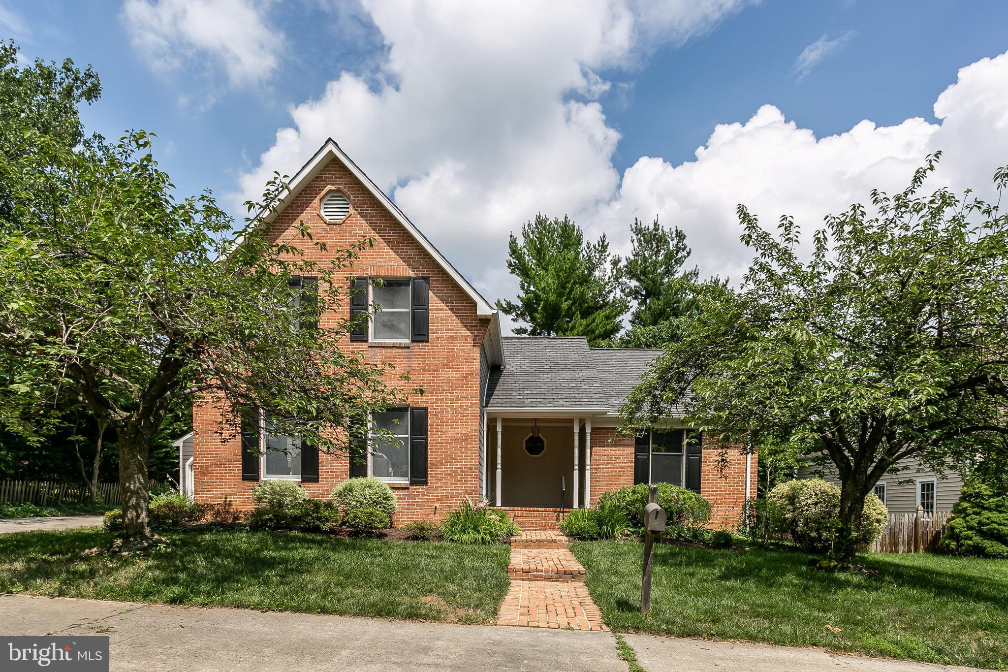 HOMELAND HISTORIC DISTRICT - Residential