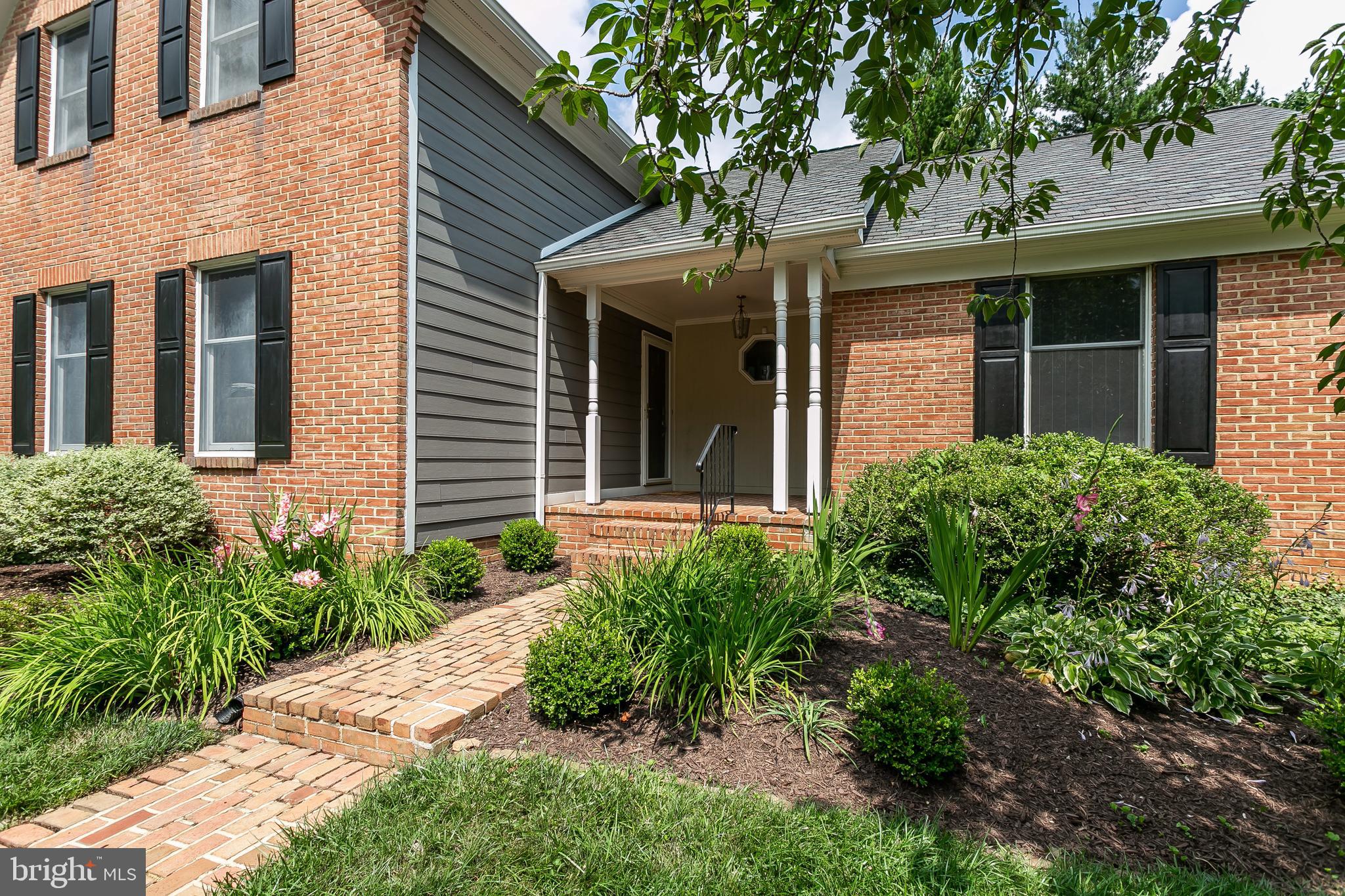 HOMELAND HISTORIC DISTRICT - Residential