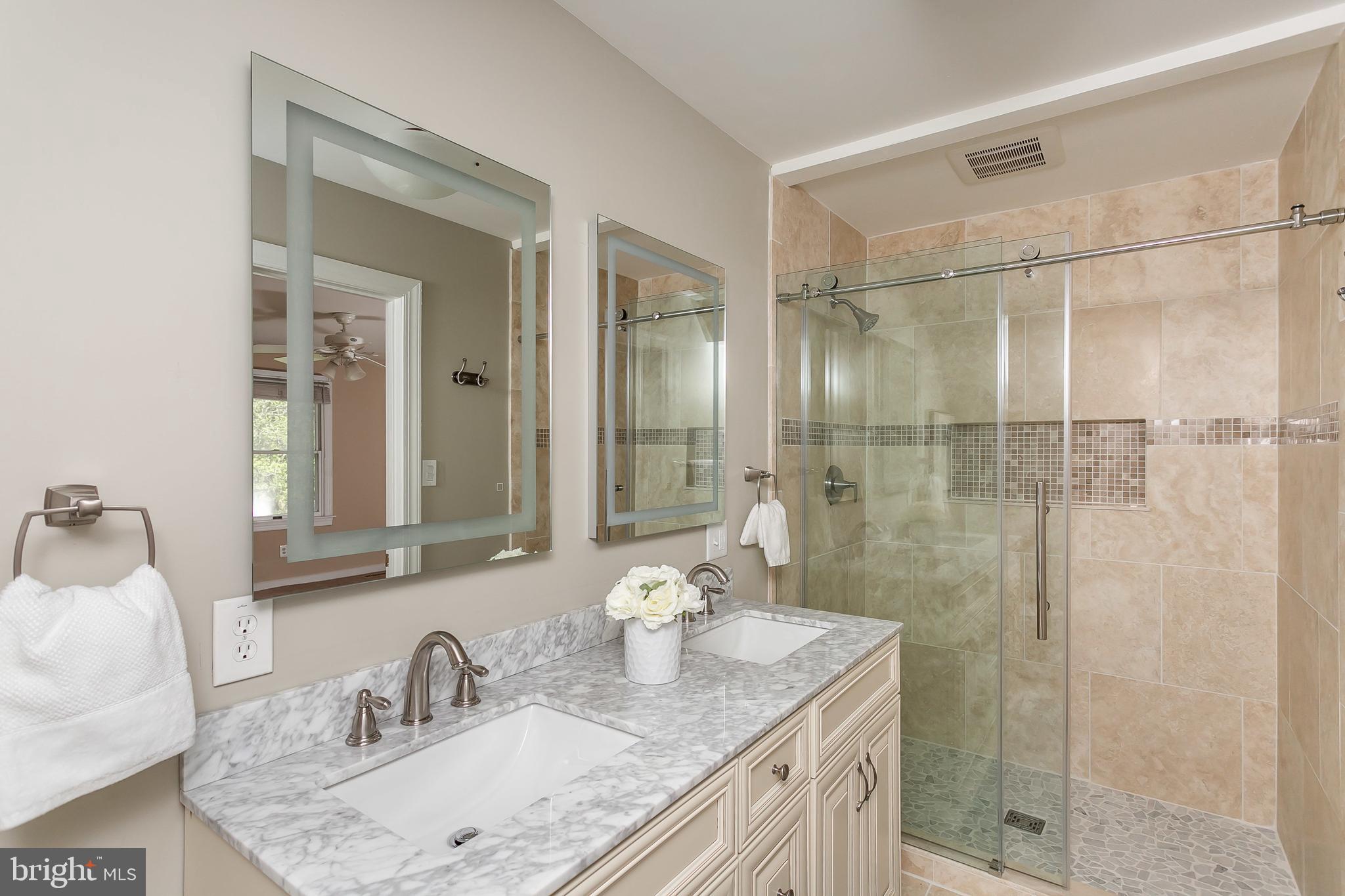 HOMELAND HISTORIC DISTRICT - Residential