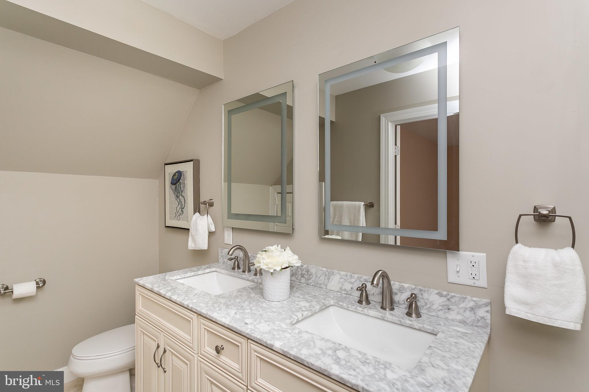 HOMELAND HISTORIC DISTRICT - Residential