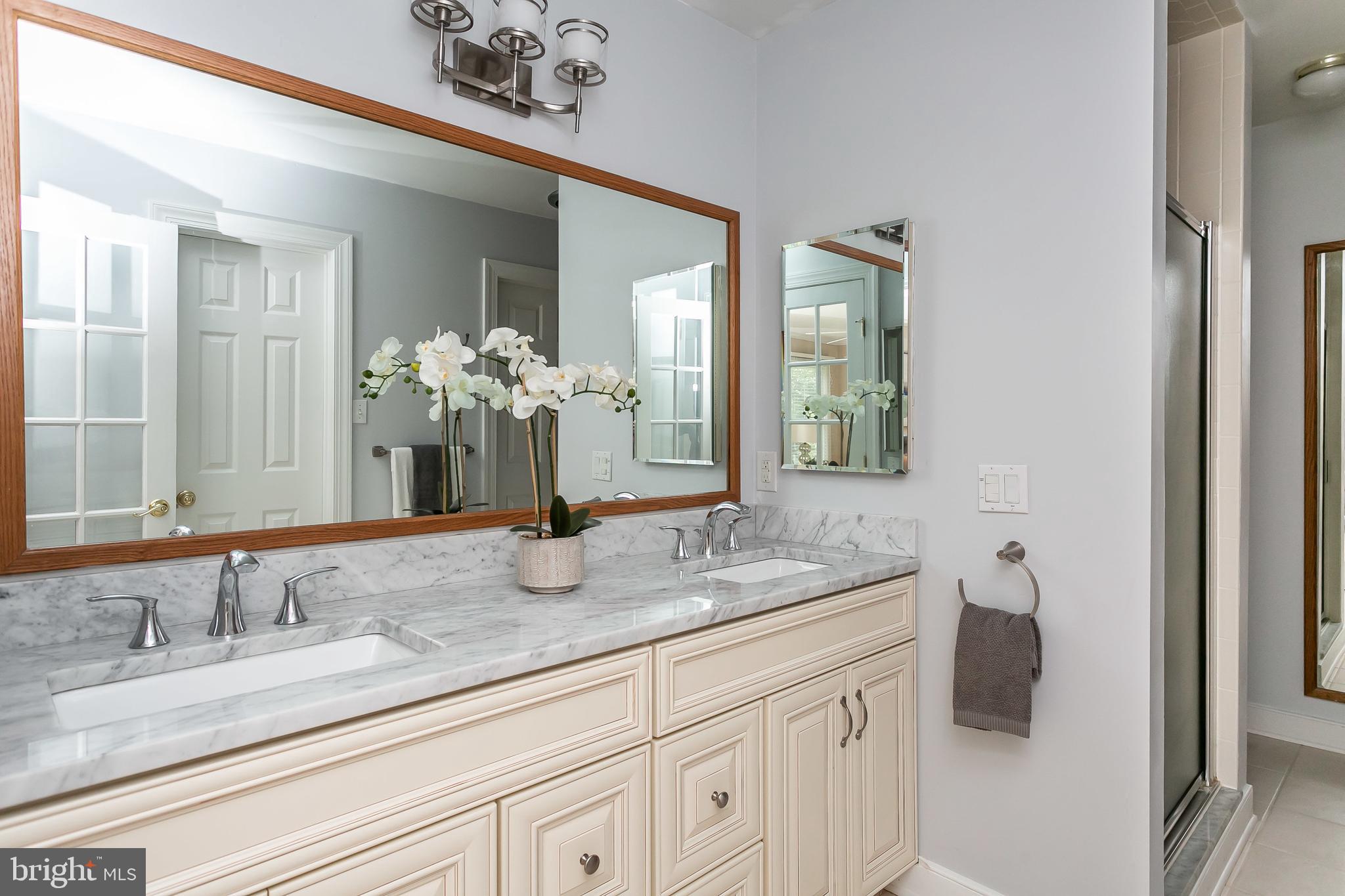 HOMELAND HISTORIC DISTRICT - Residential