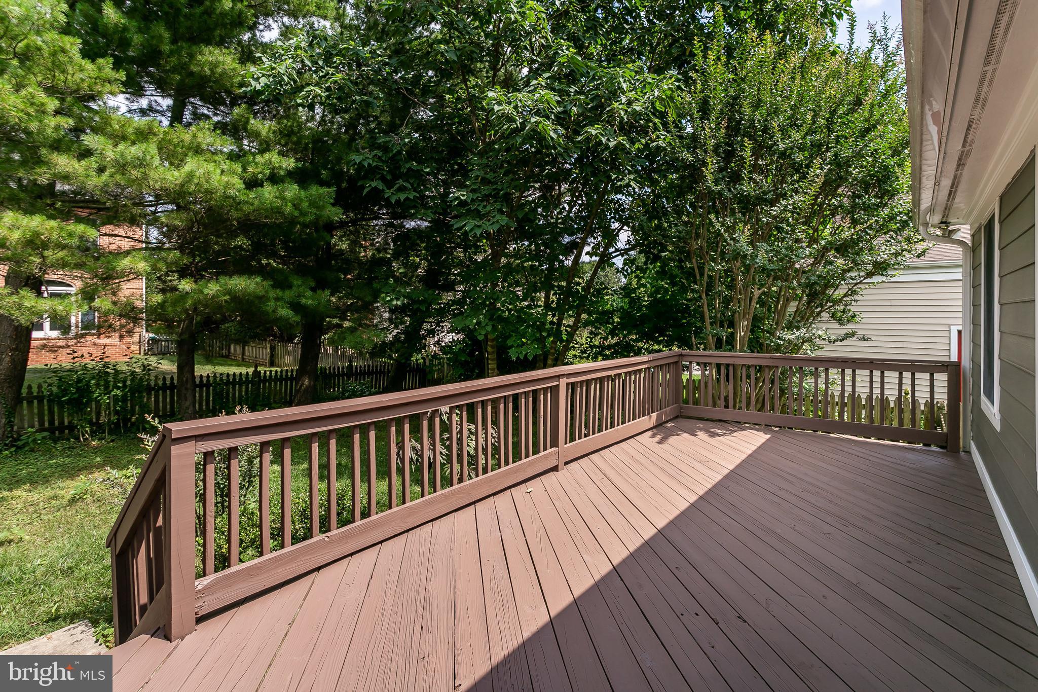 HOMELAND HISTORIC DISTRICT - Residential