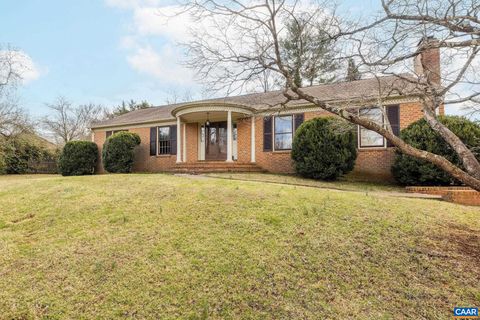 Homes For Sale - 311 Gloucester Rd Rd<br/> Albemarle County, CHARLOTTESVILLE, VA 22901