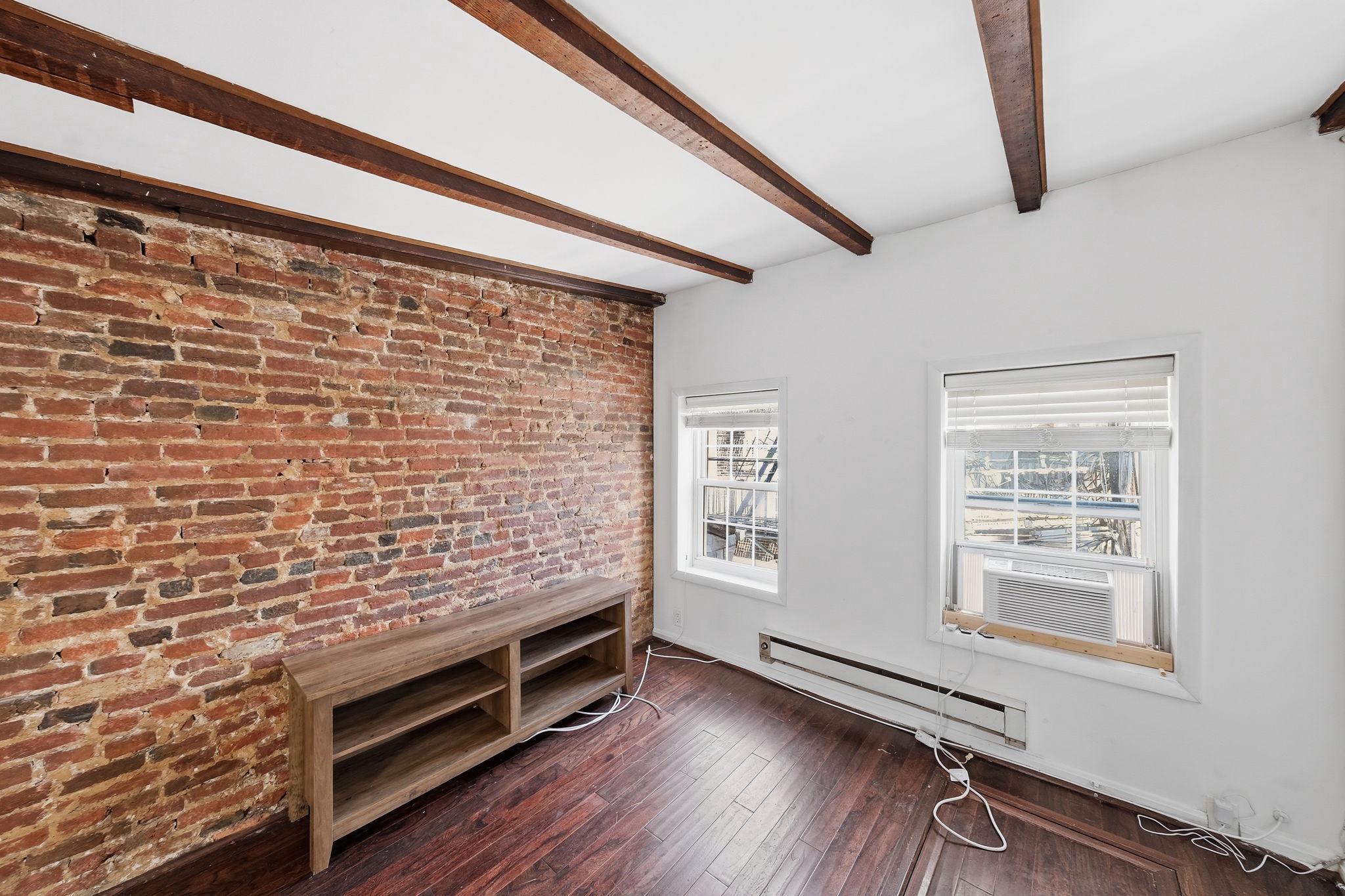 FELLS POINT HISTORIC DISTRICT - Residential