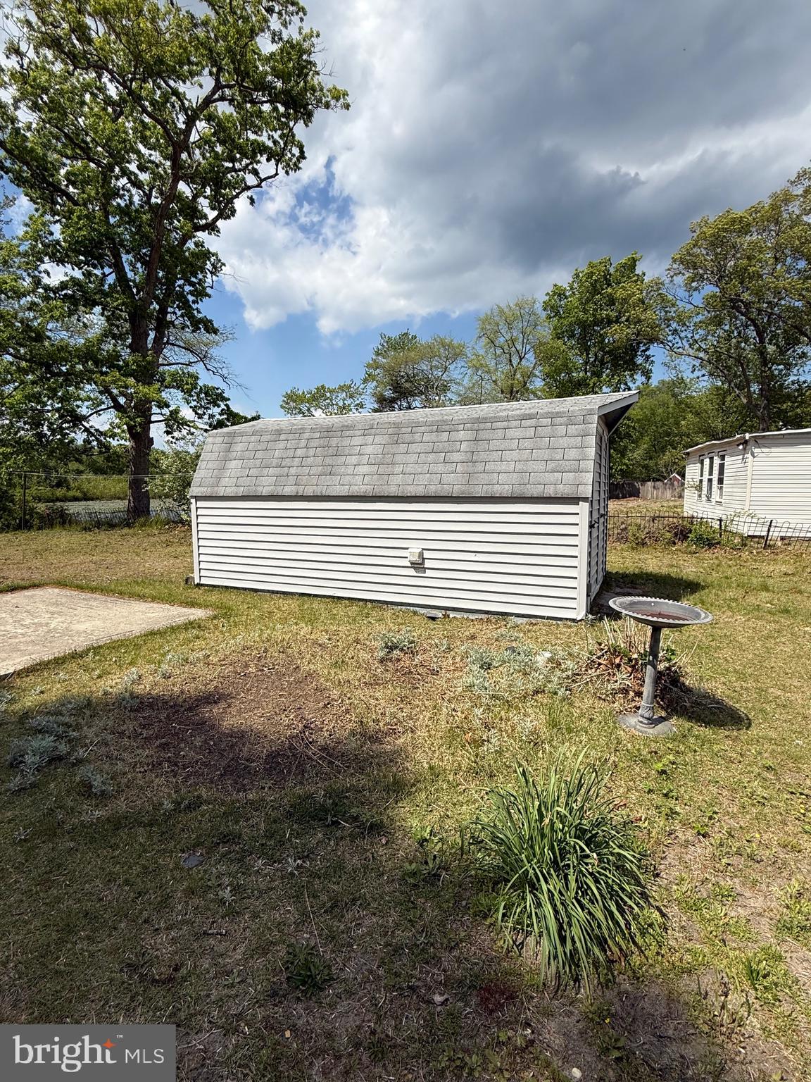 131 LAKESIDE AVENUE - Photo 3