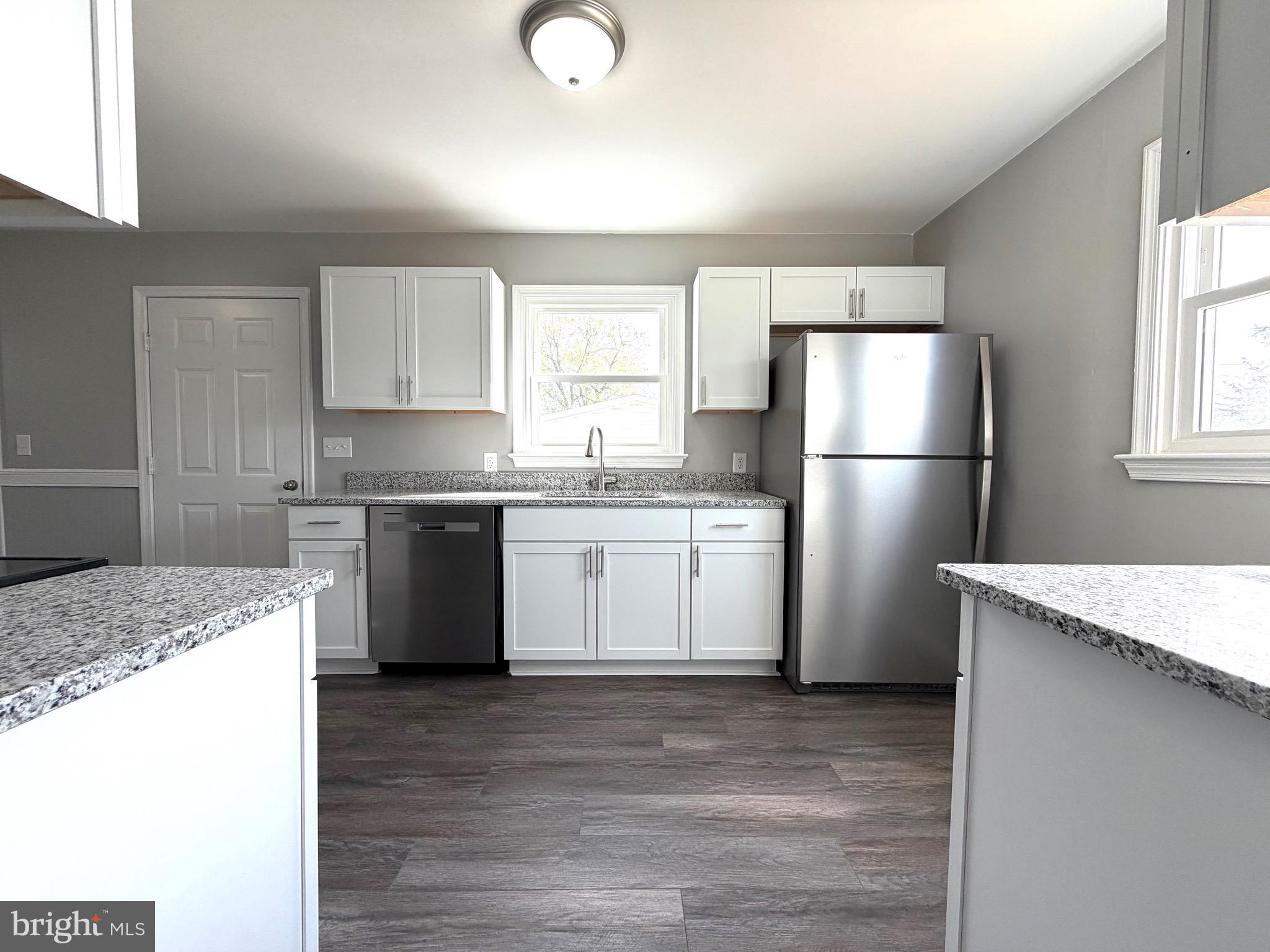 HILLCREST - Residential