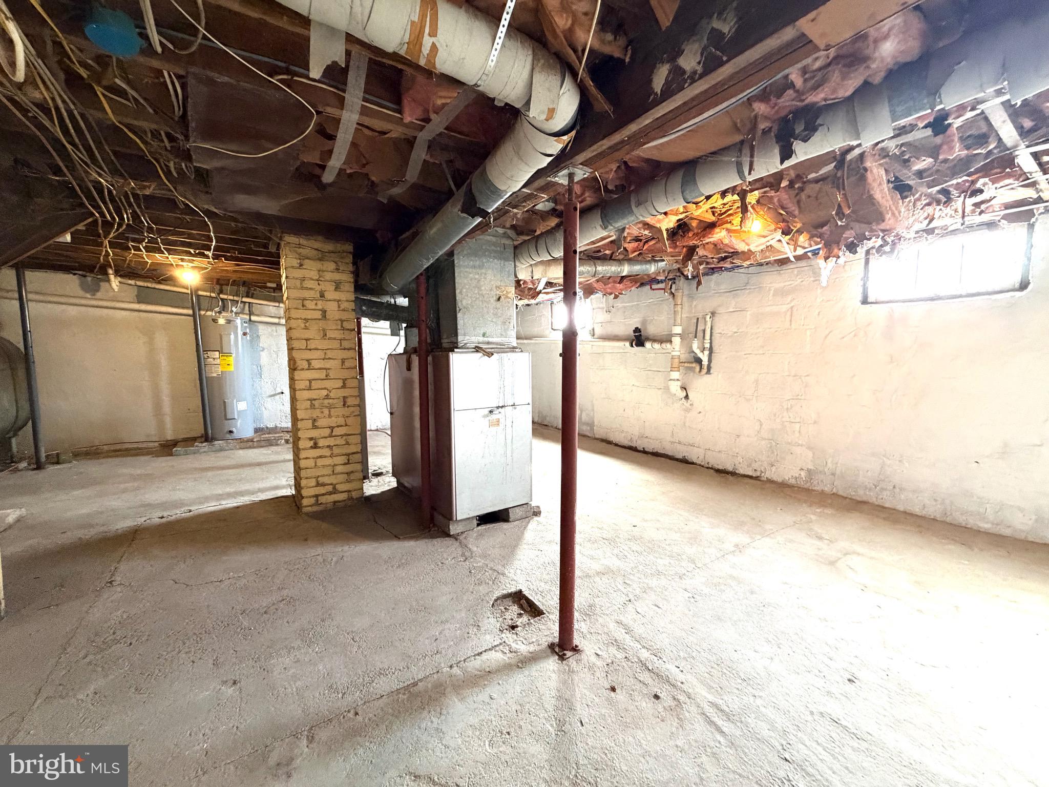 HILLCREST - Residential