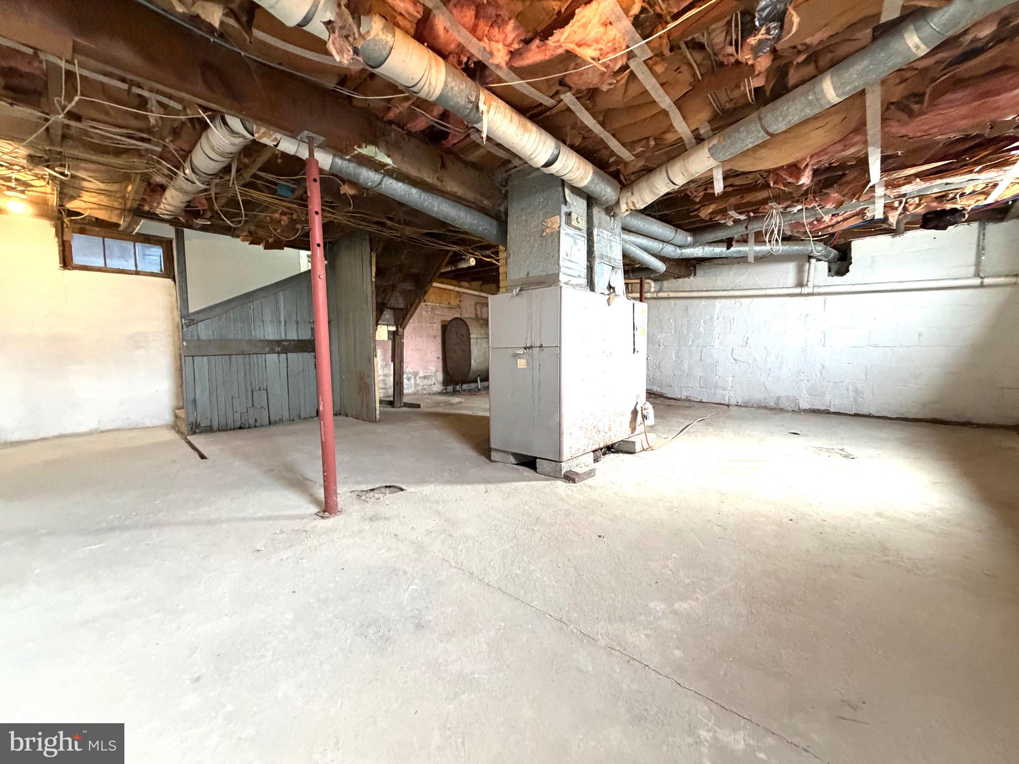 HILLCREST - Residential