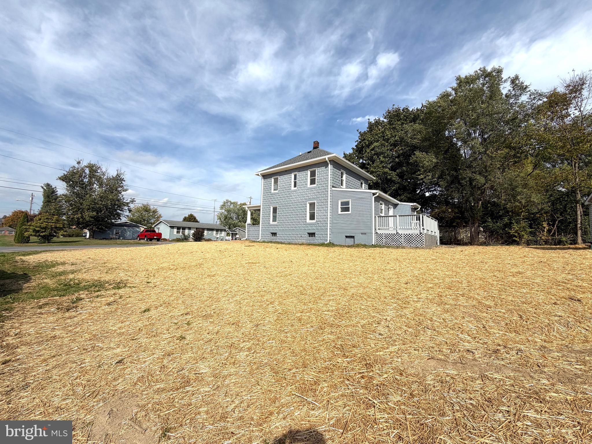 HILLCREST - Residential