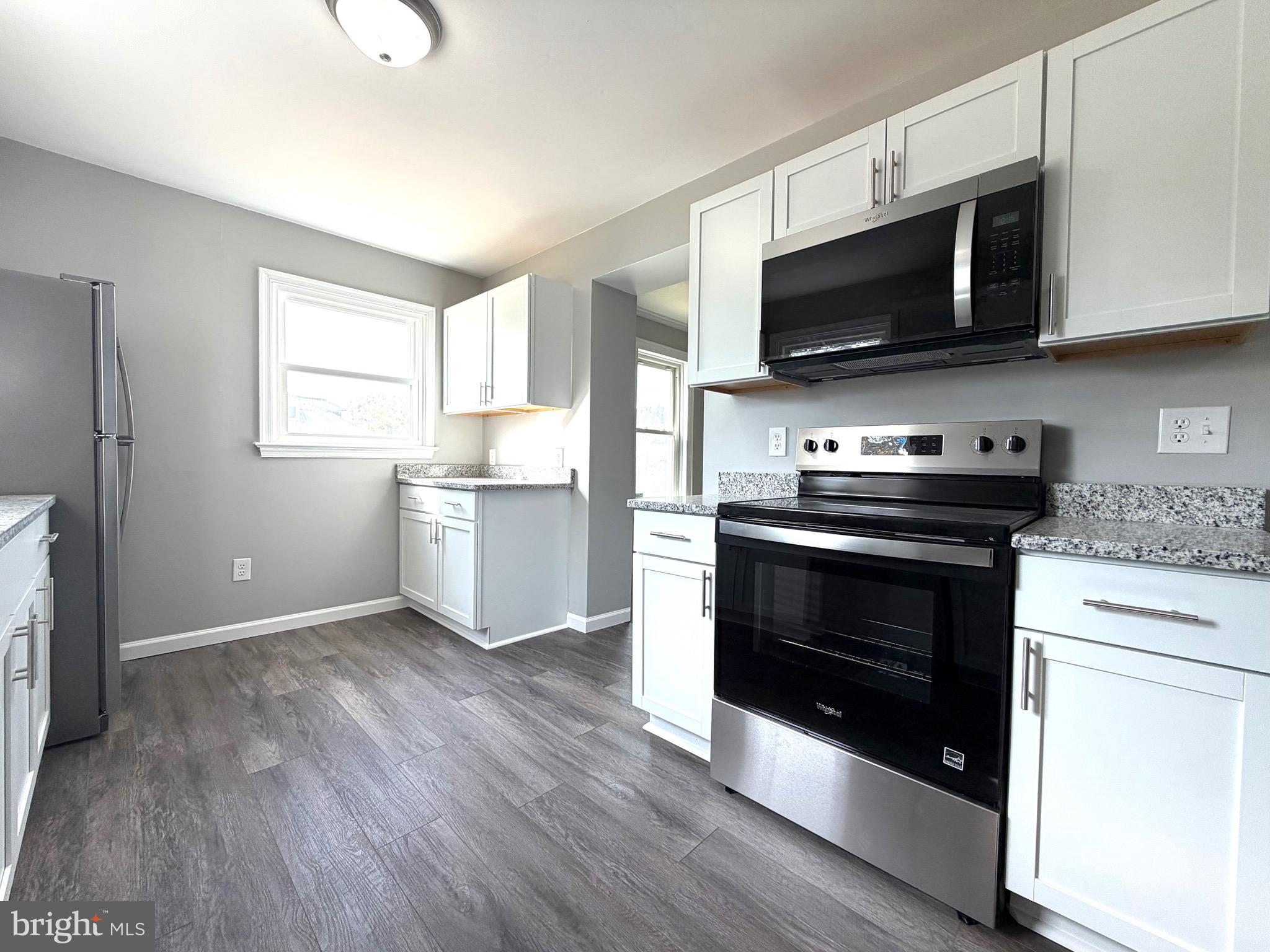 HILLCREST - Residential