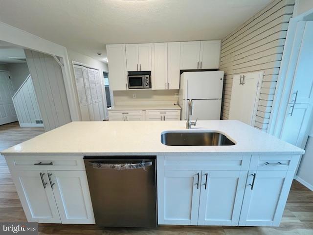 TWINBROOK FOREST - Residential Lease